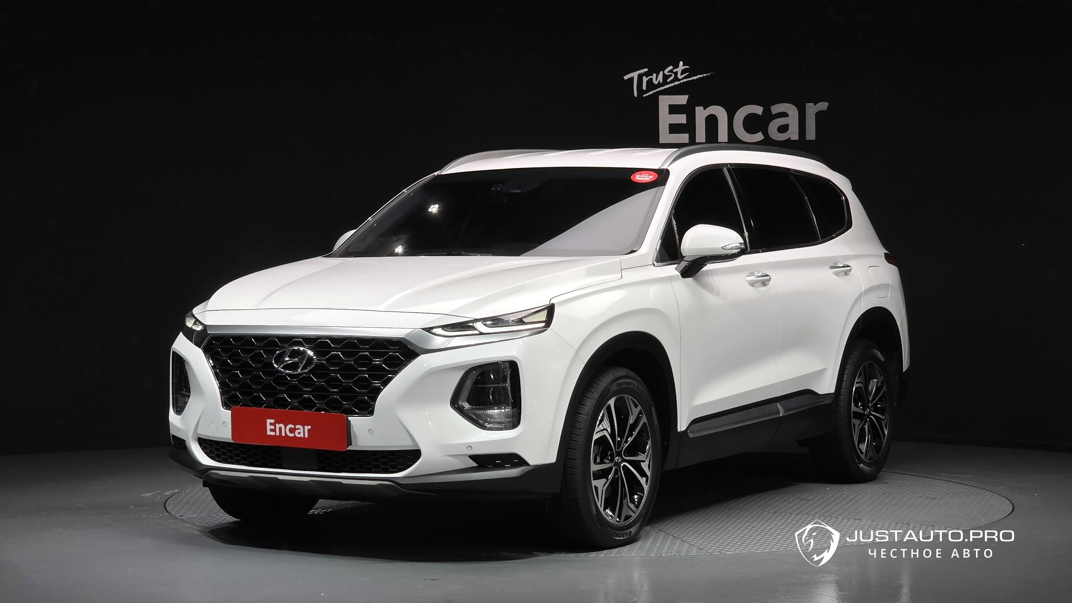 Автомобиль Hyundai Santafe
