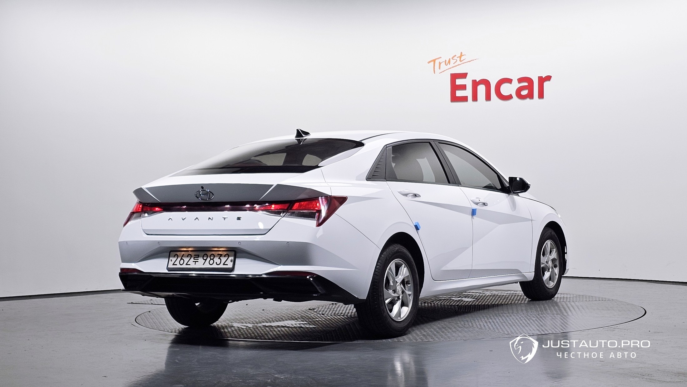 Автомобиль Hyundai AVANTE