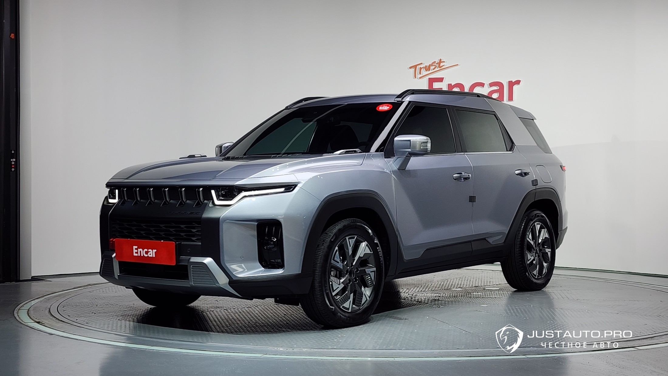 Автомобиль KG_Mobility_Ssangyong Torres