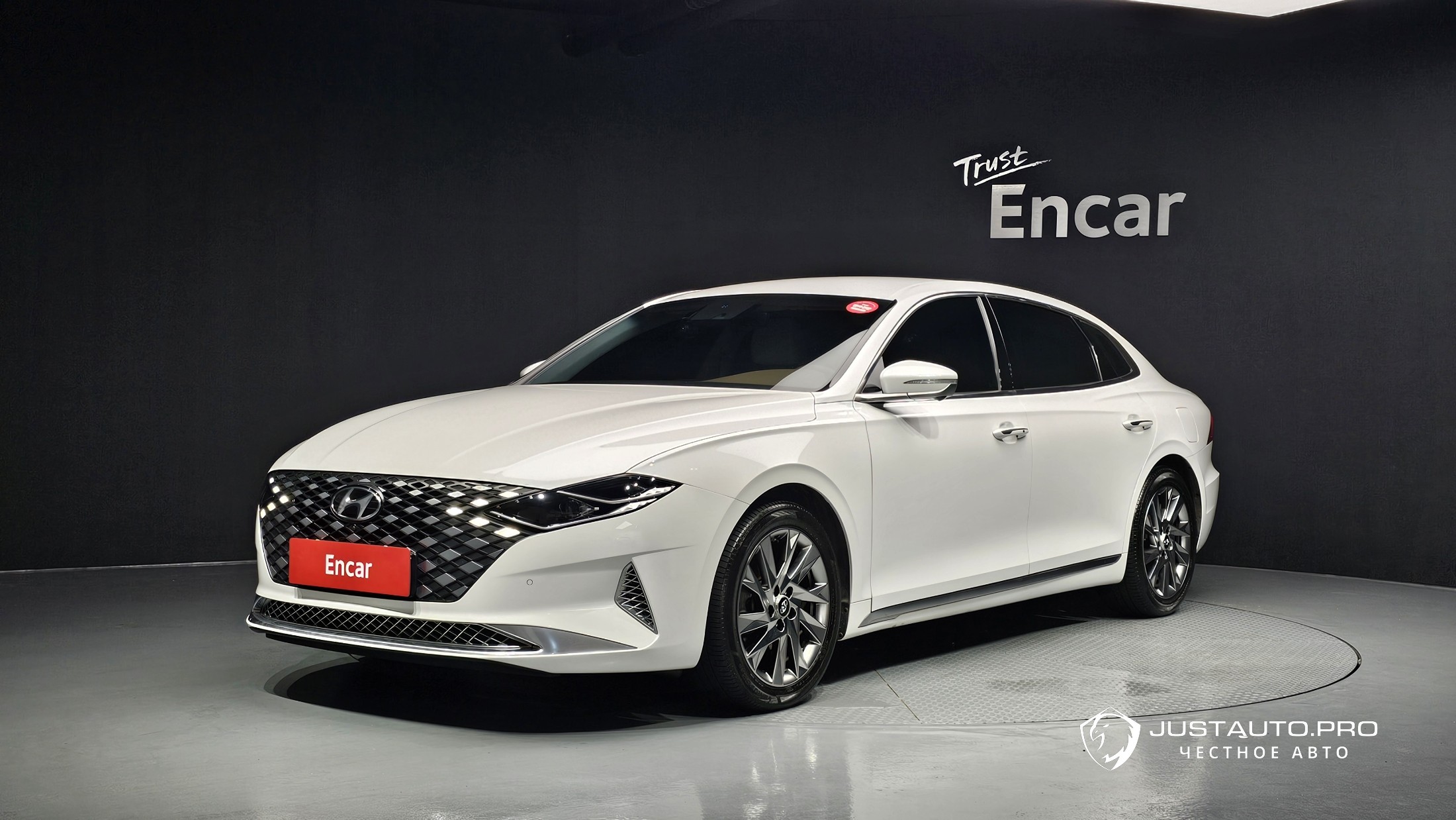 Автомобиль Hyundai Grandeur