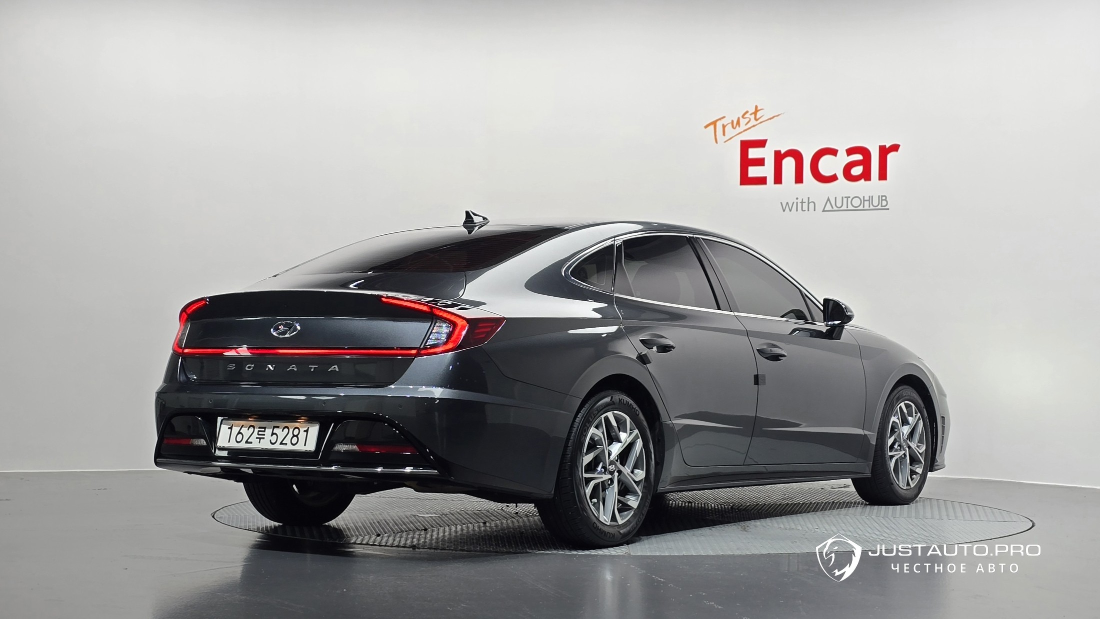 Автомобиль Hyundai Sonata