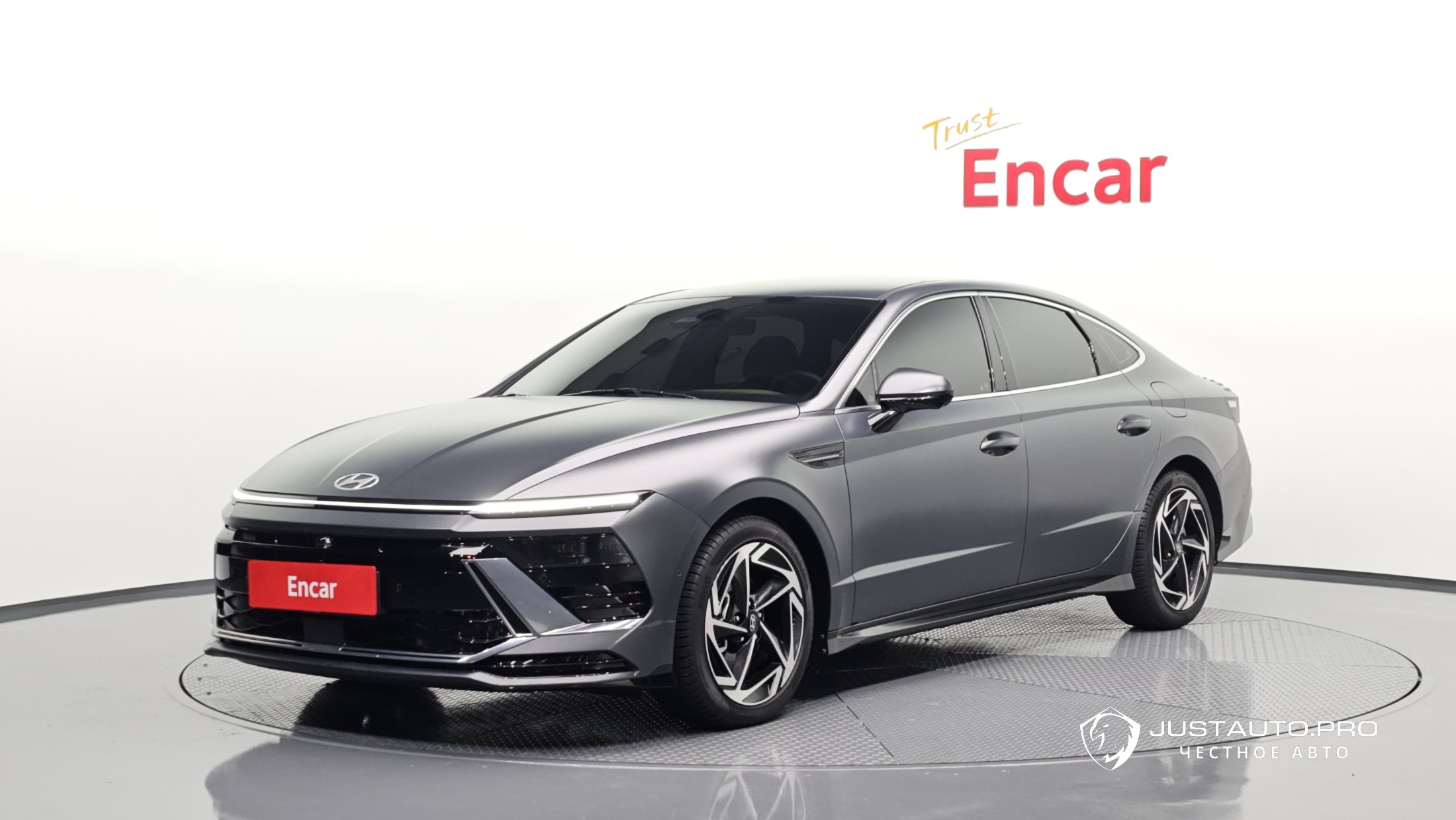 Автомобиль Hyundai Sonata