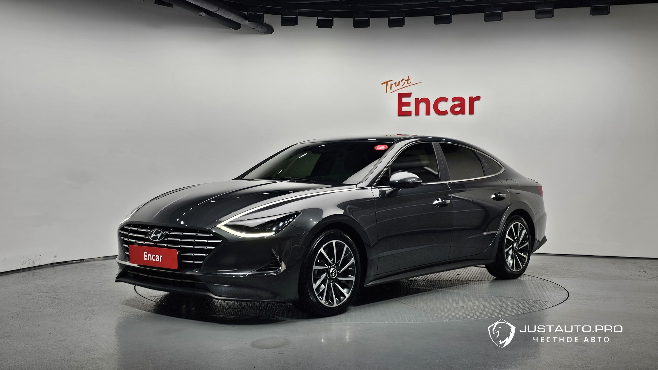 Автомобиль Hyundai Sonata