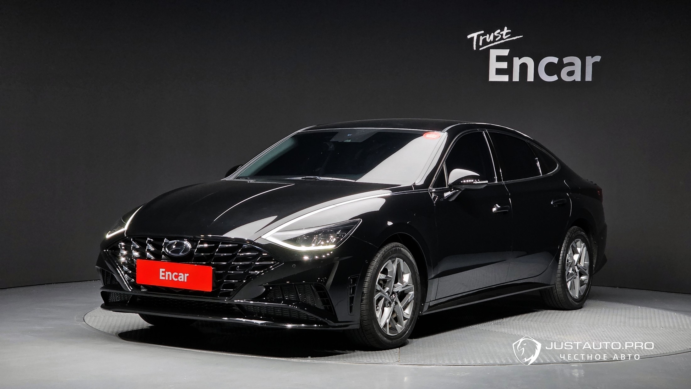 Автомобиль Hyundai Sonata