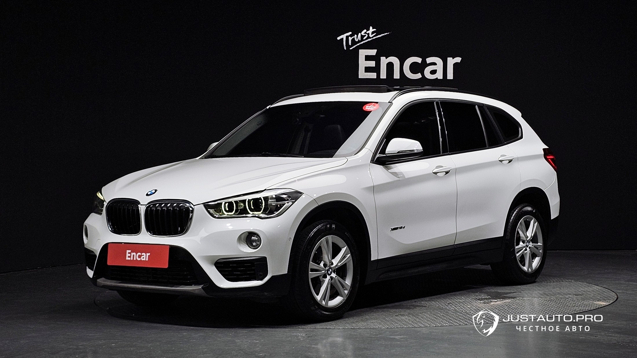 Автомобиль BMW X1
