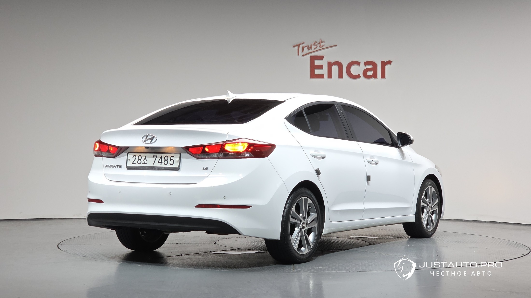 Автомобиль Hyundai AVANTE
