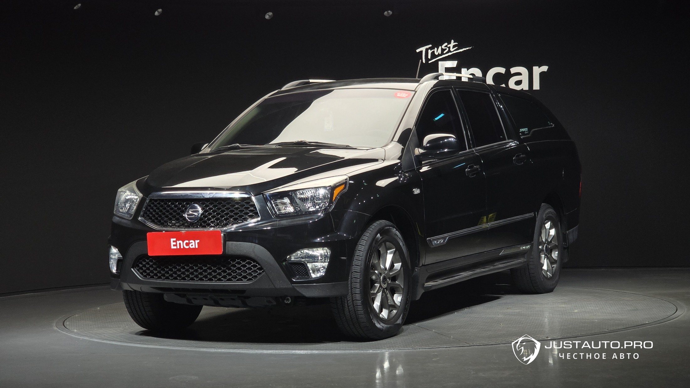 Автомобиль KG_Mobility_Ssangyong KORANDO