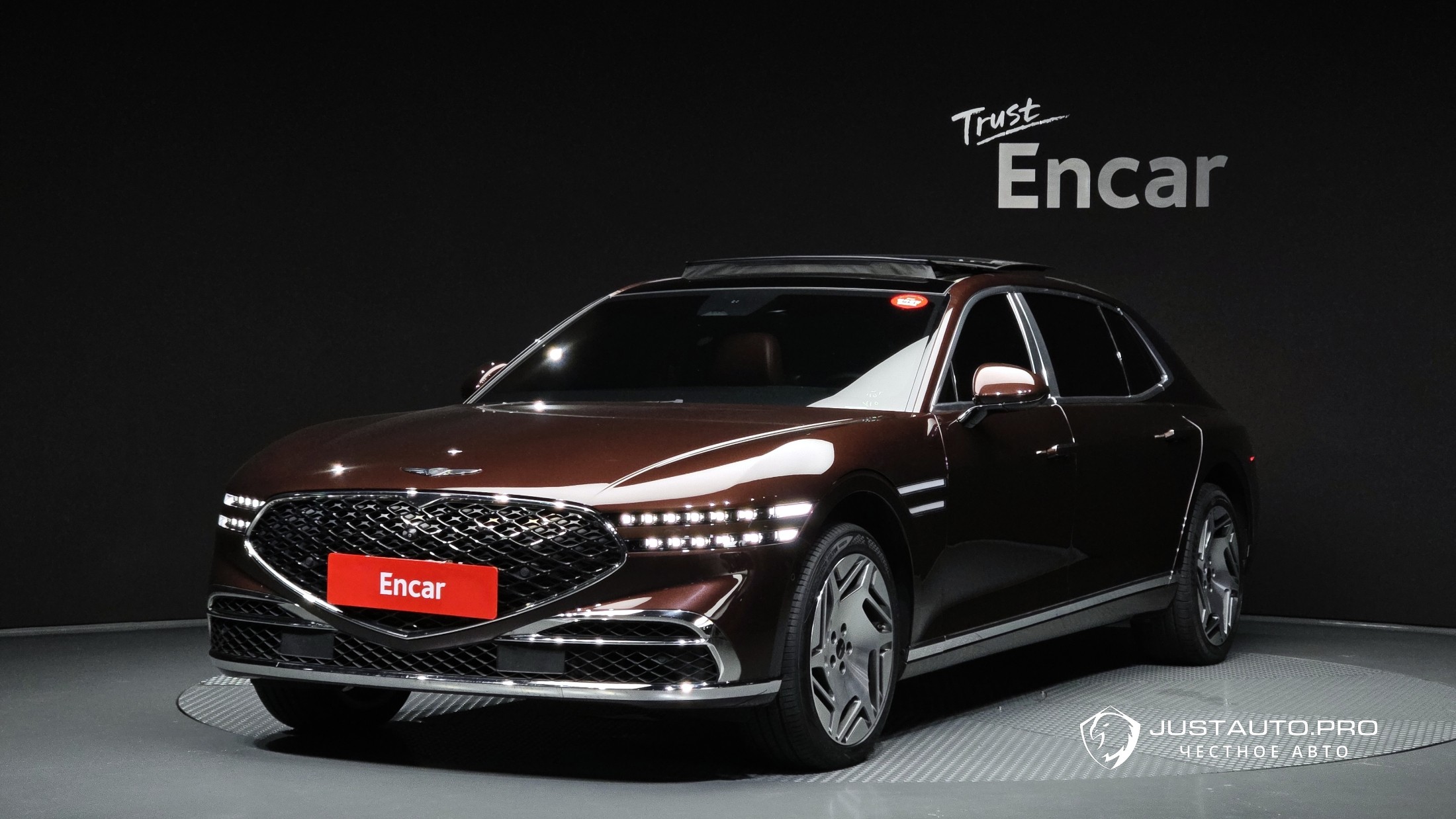 Автомобиль Genesis G90