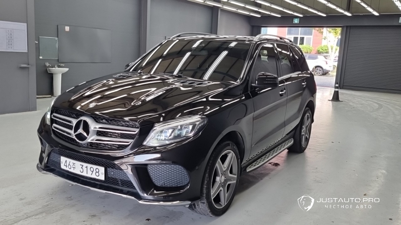 Автомобиль Mercedes-Benz GLE-Class