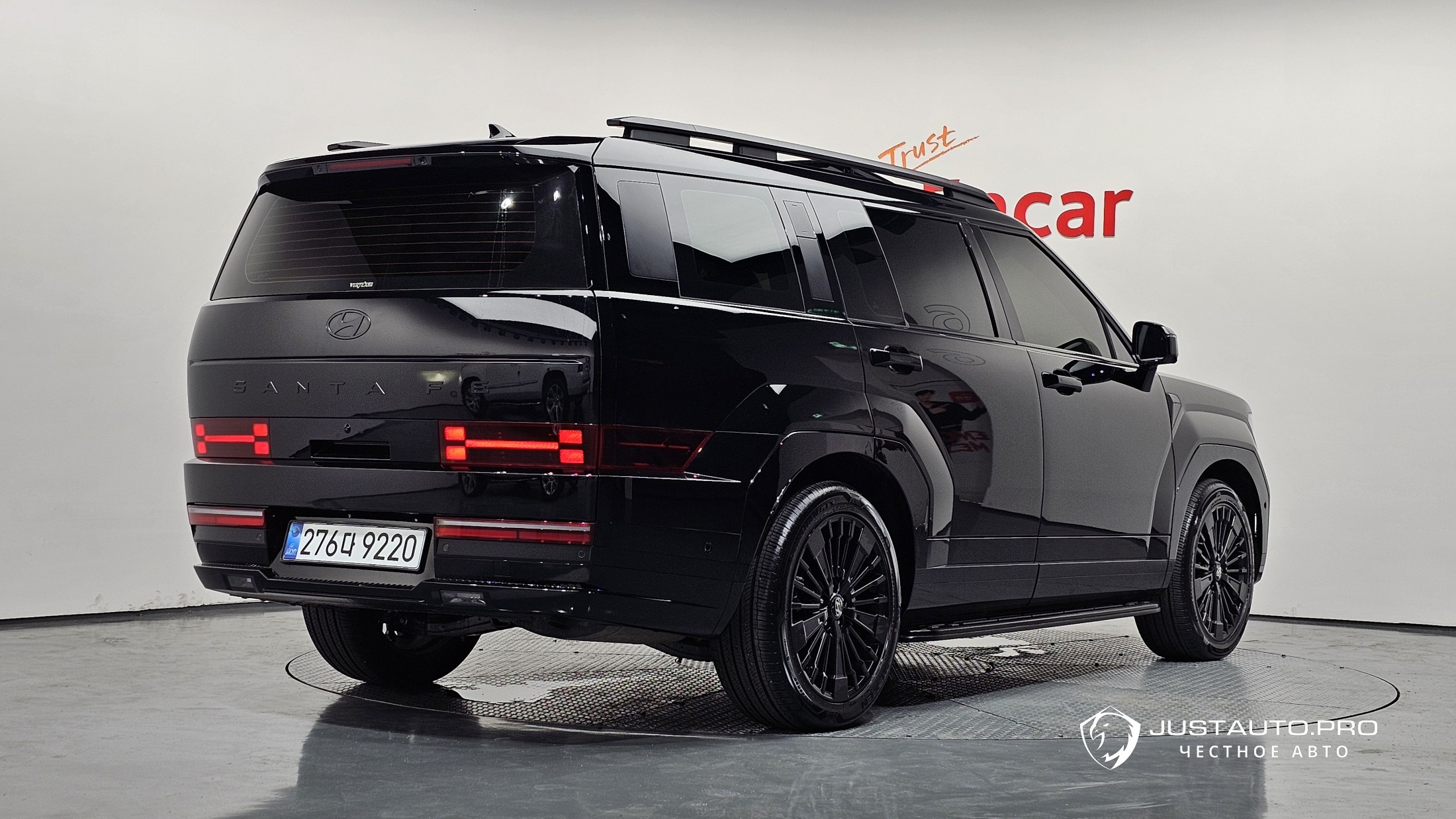 Автомобиль Hyundai Santafe