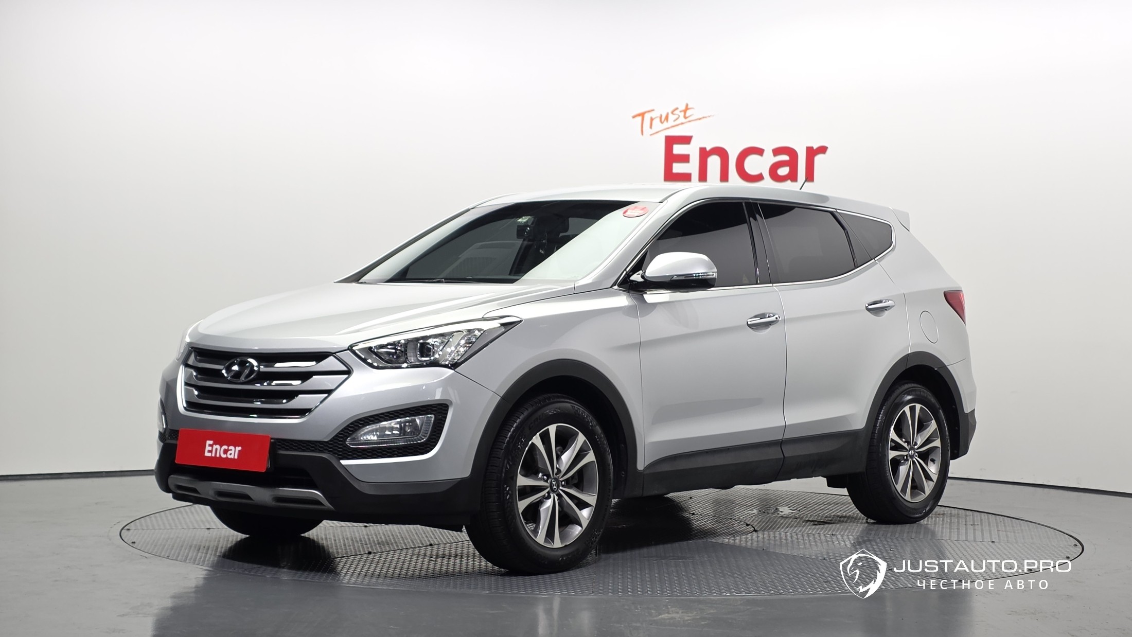 Автомобиль Hyundai Santafe