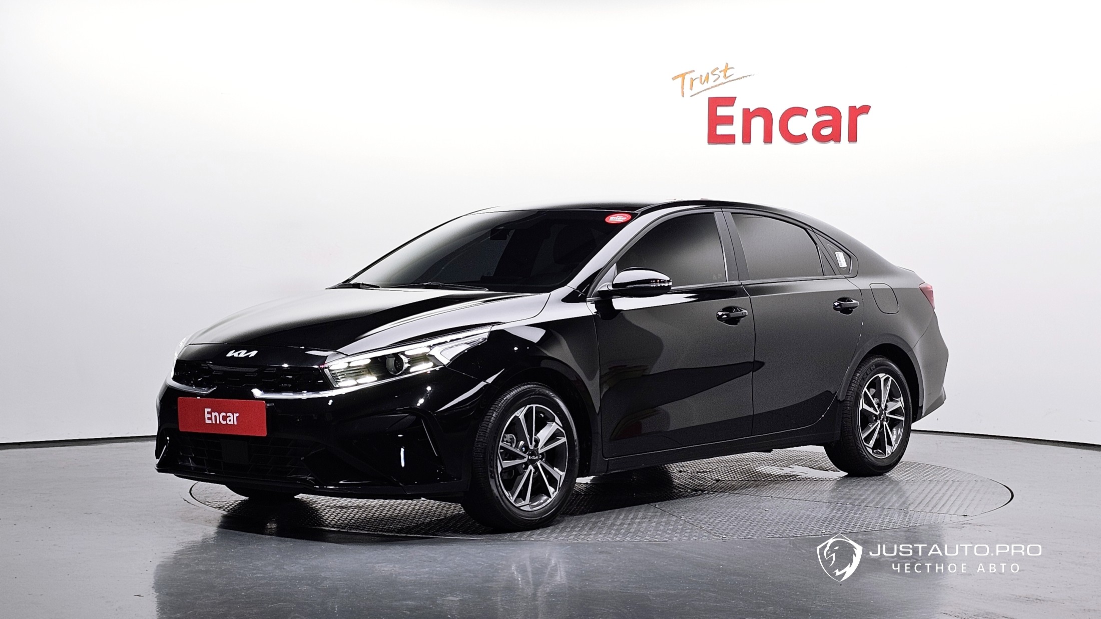 Автомобиль Kia K3