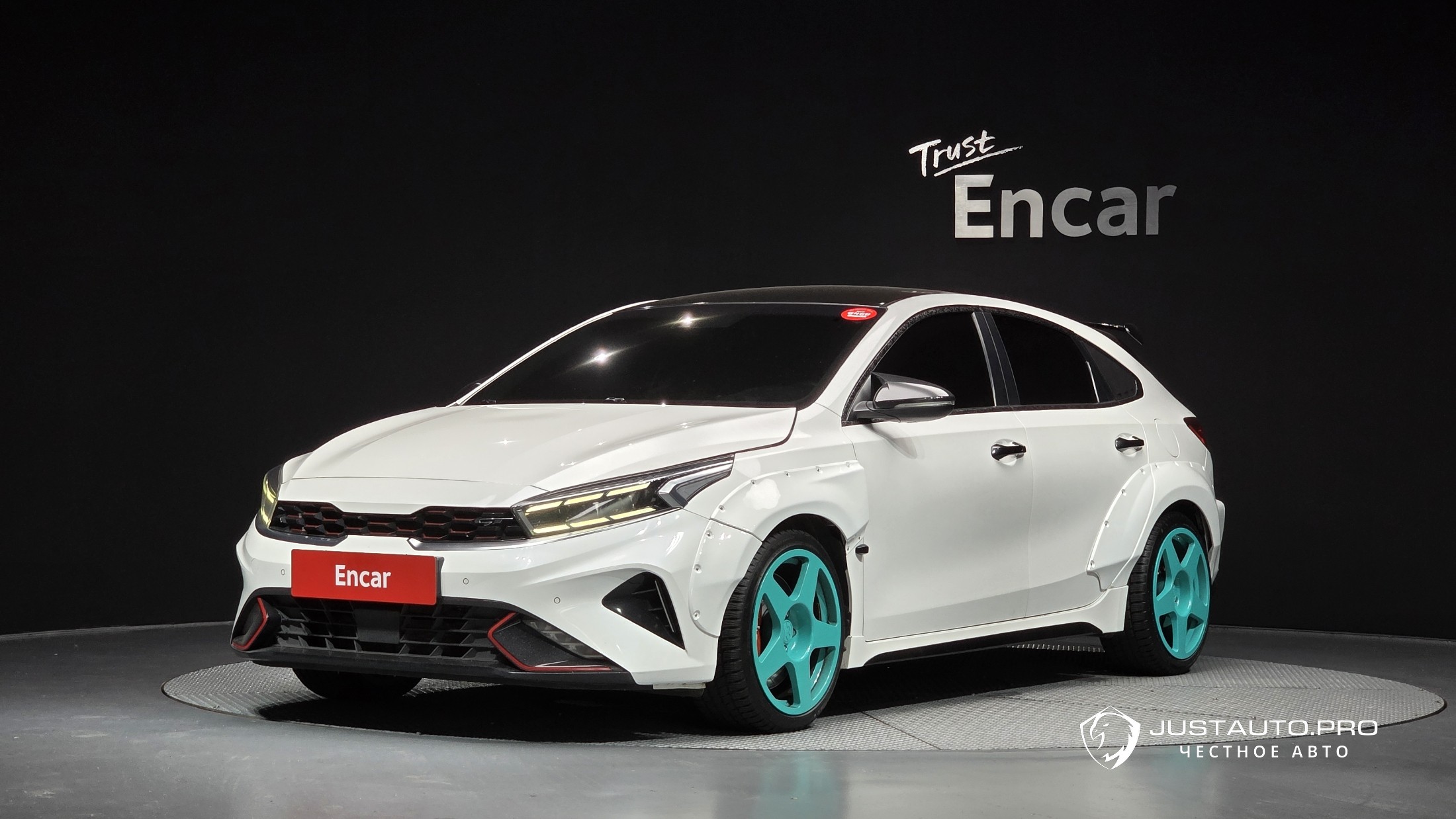Автомобиль Kia K3