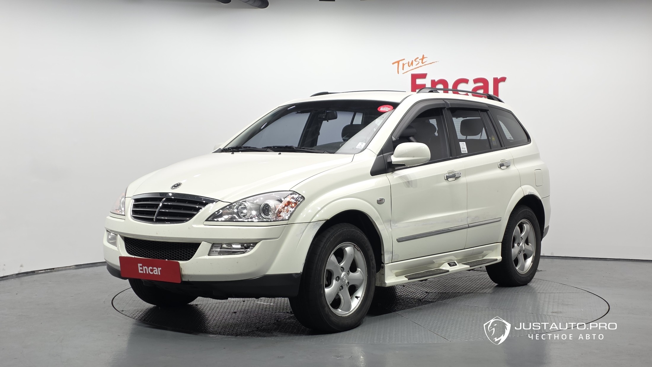 Автомобиль KG_Mobility_Ssangyong Kyron