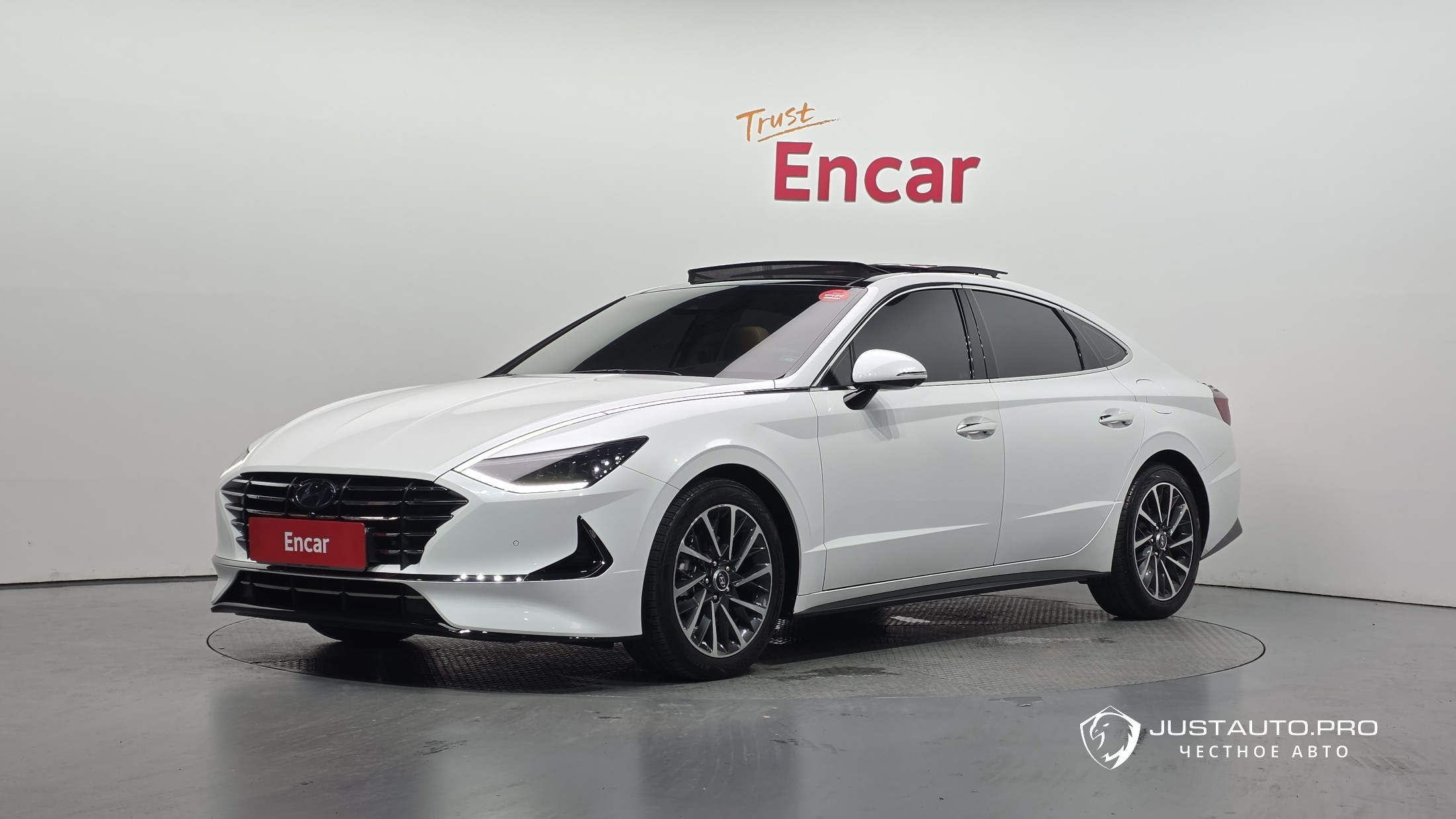 Автомобиль Hyundai Sonata