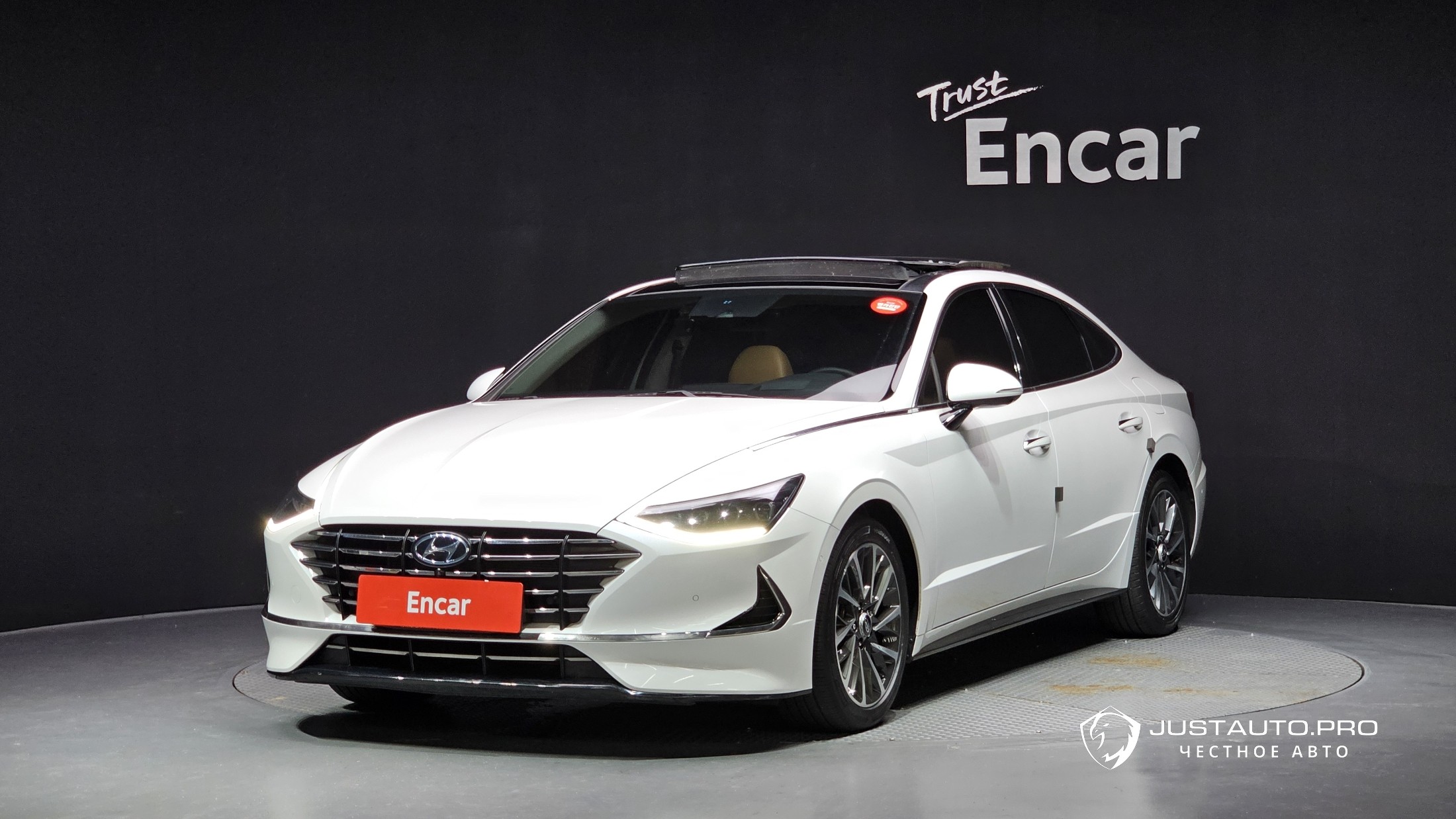 Автомобиль Hyundai Sonata