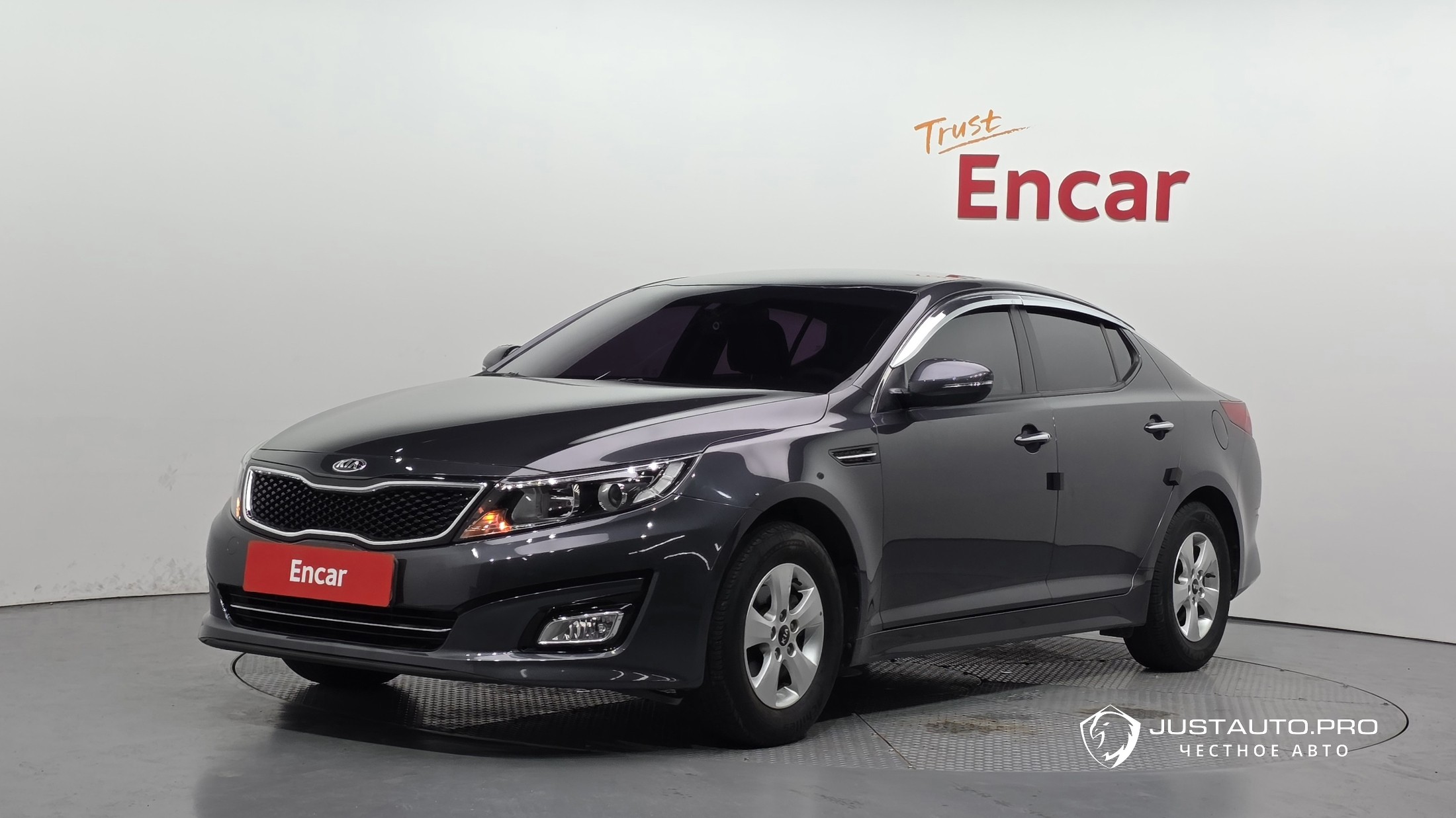 Автомобиль Kia K5