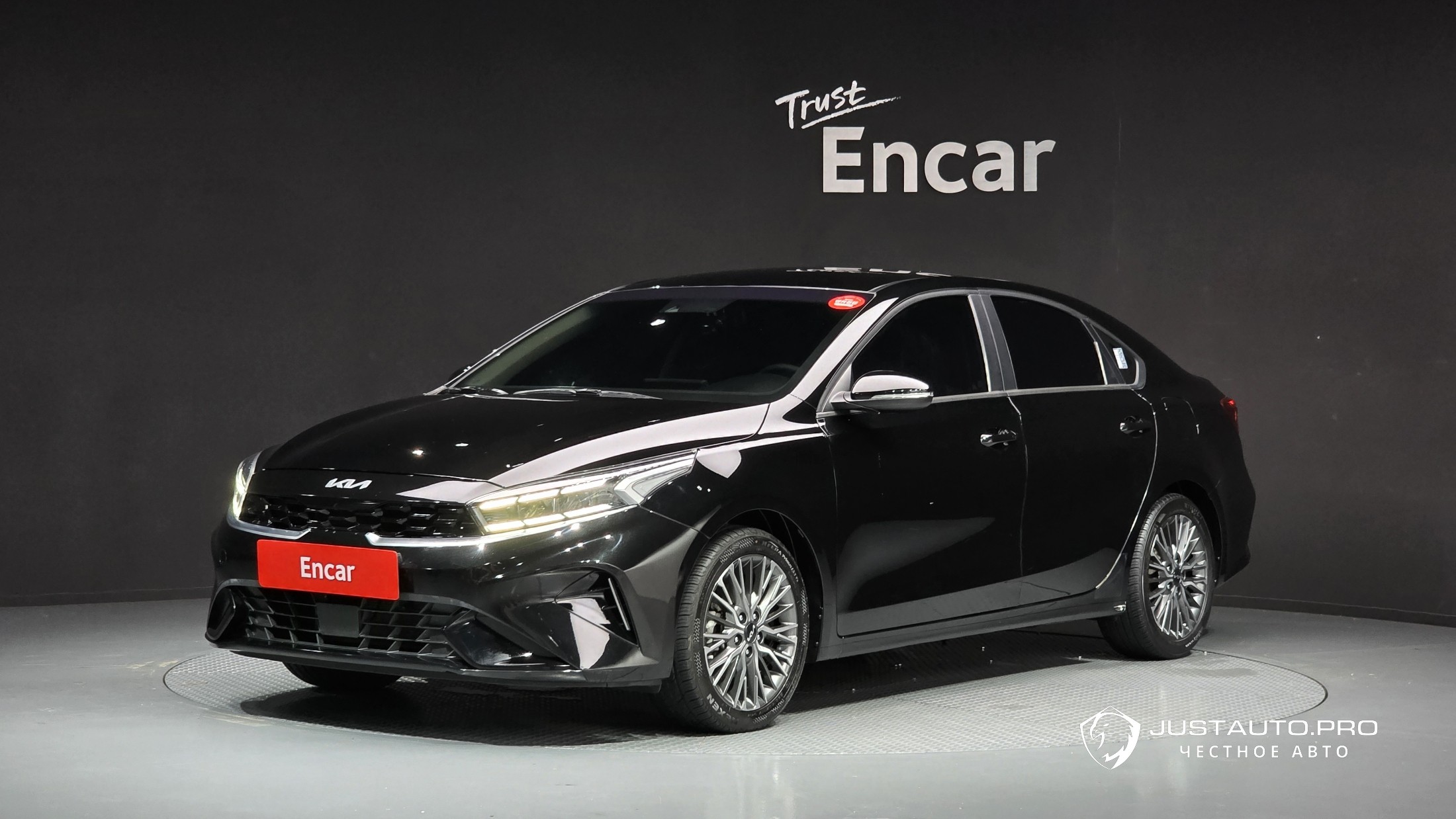 Автомобиль Kia K3