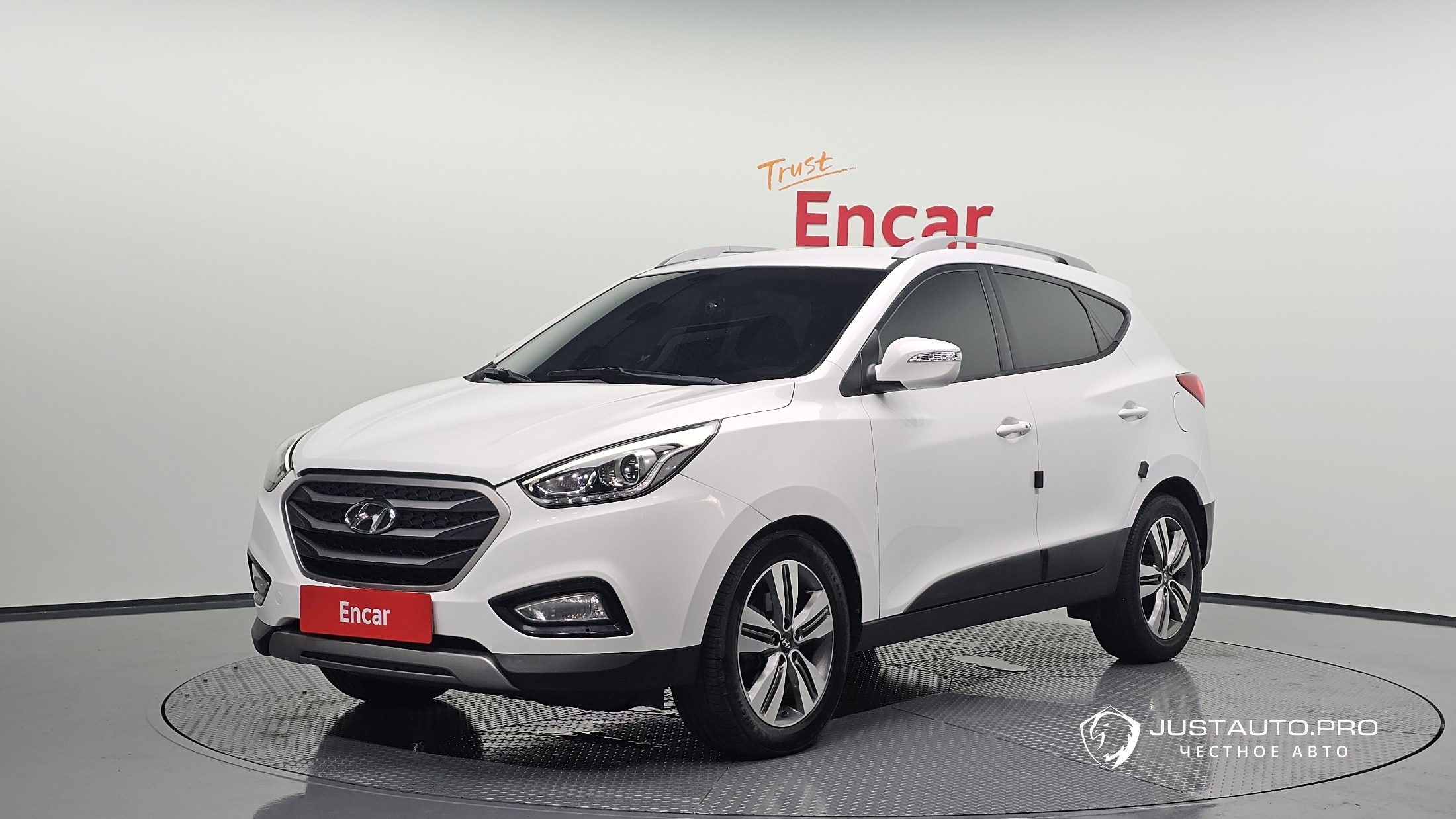 Автомобиль Hyundai Tucson