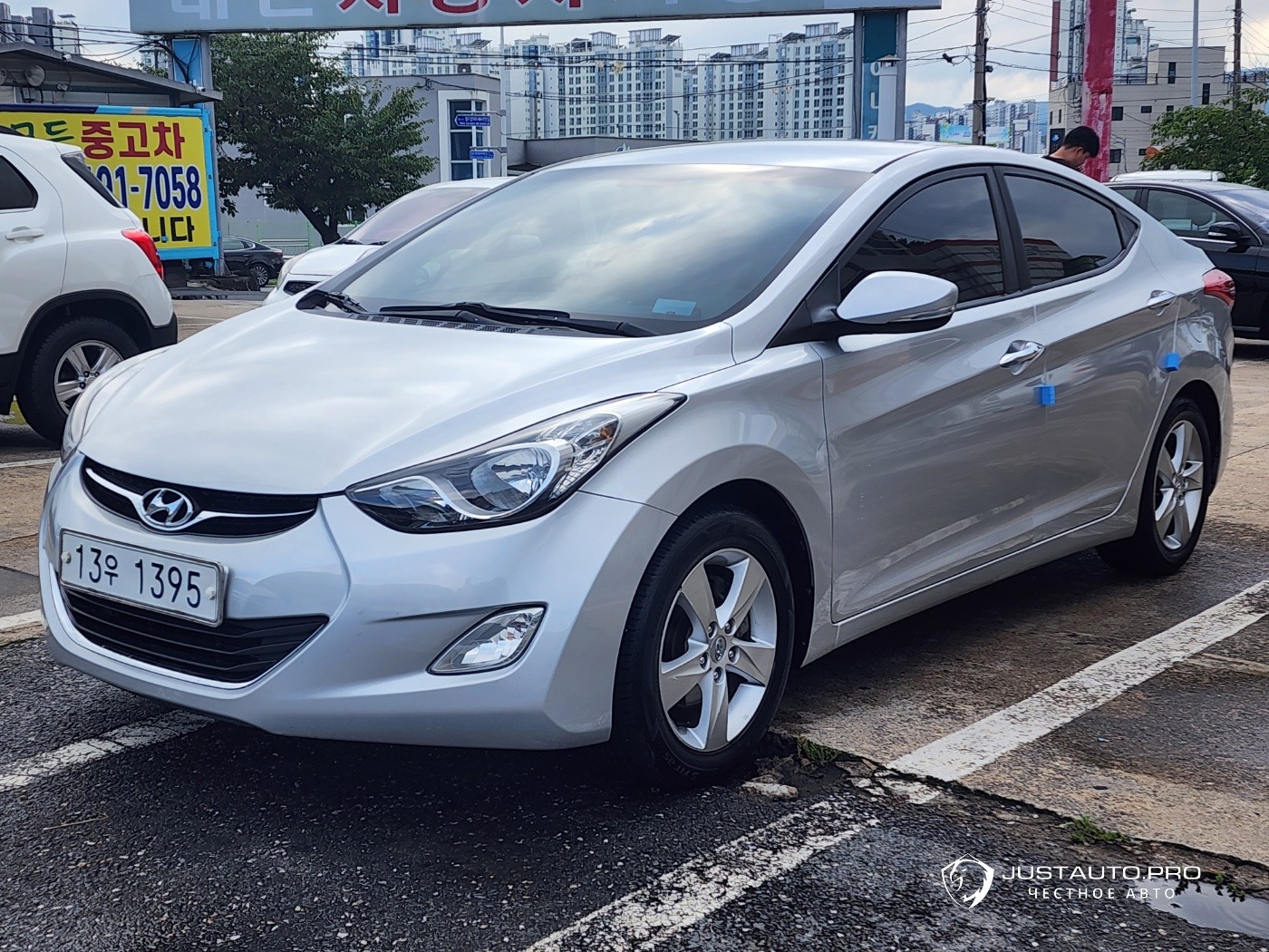Автомобиль Hyundai AVANTE