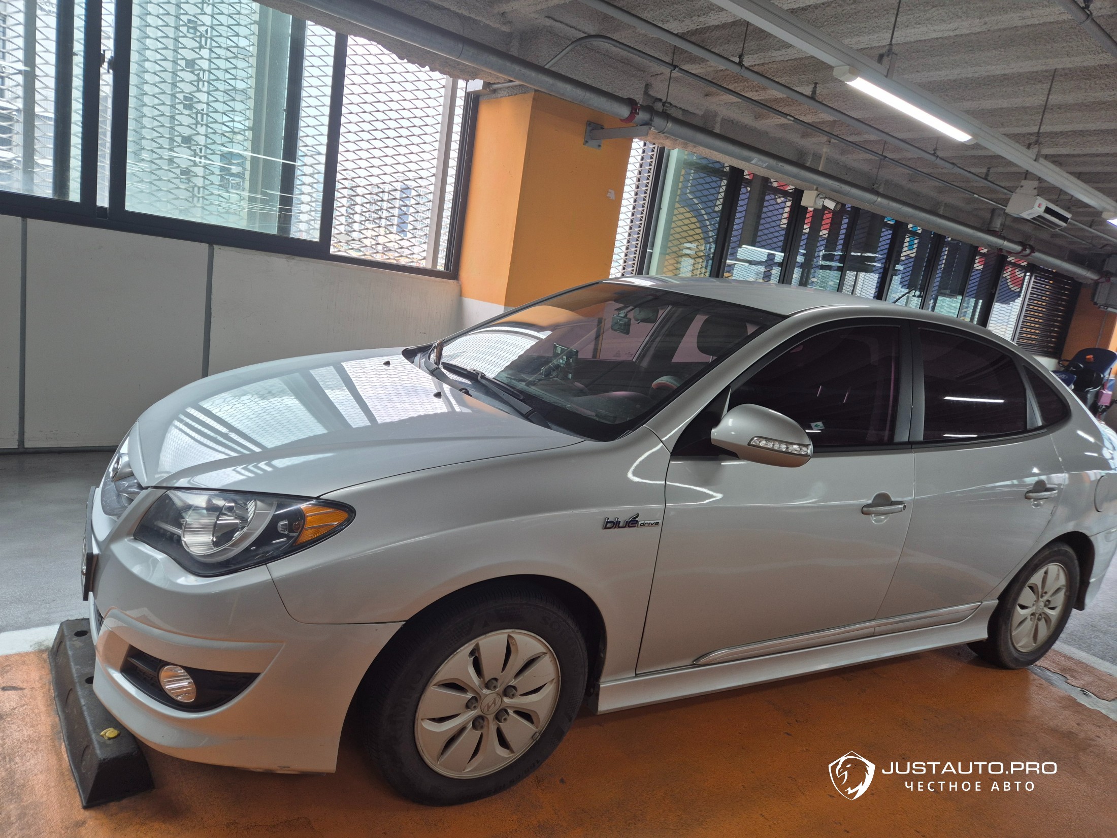 Автомобиль Hyundai AVANTE