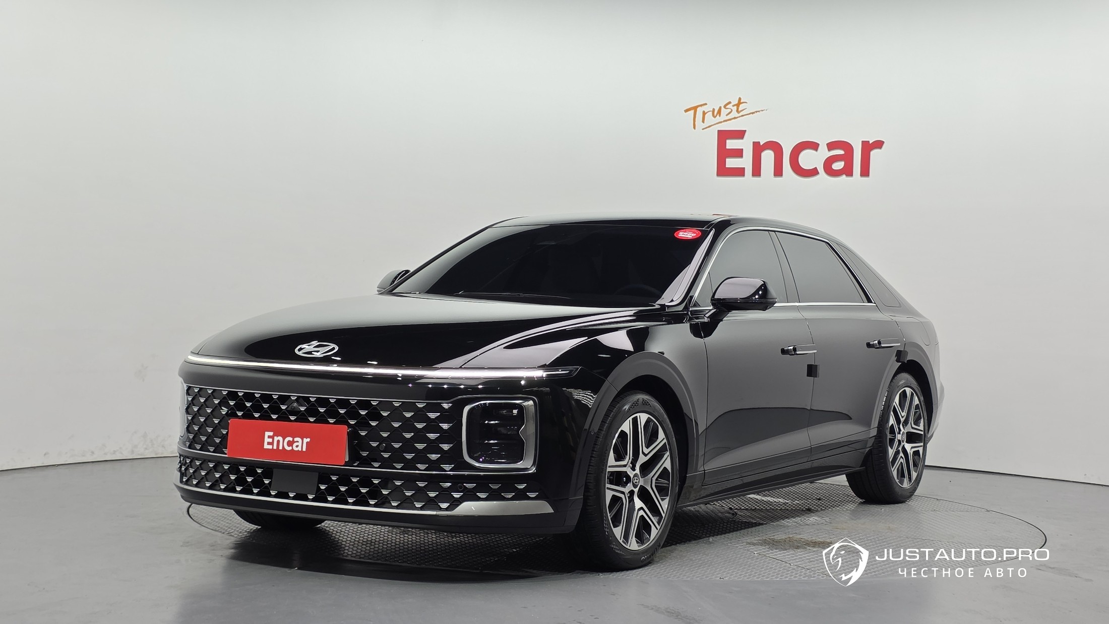Автомобиль Hyundai Grandeur