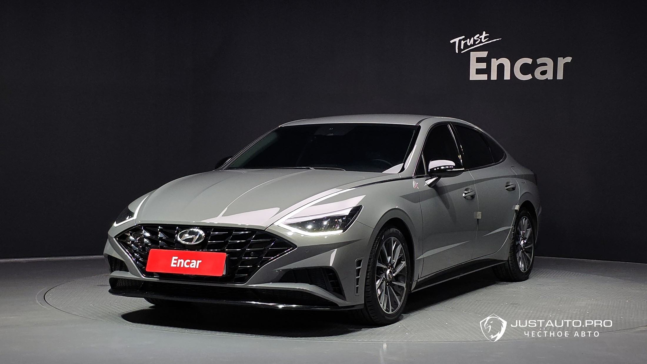 Автомобиль Hyundai Sonata