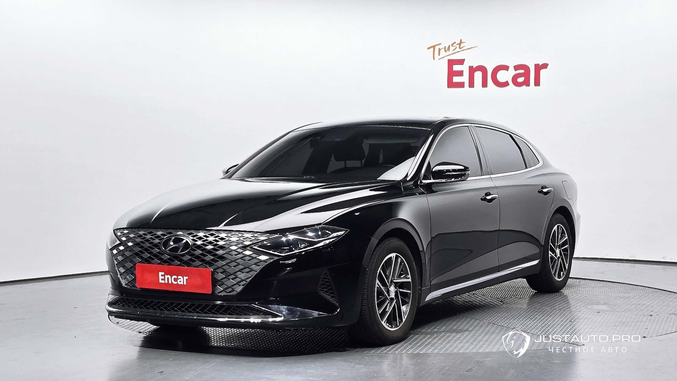 Автомобиль Hyundai Grandeur