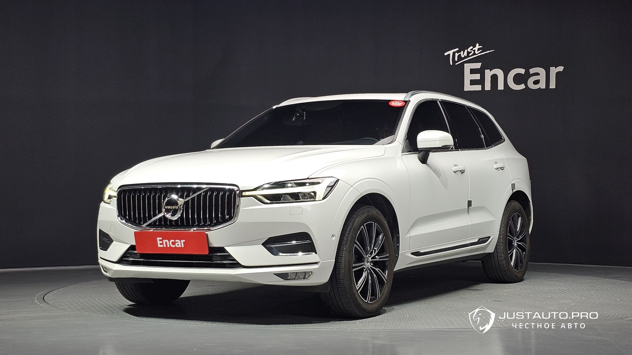 Автомобиль Volvo XC60