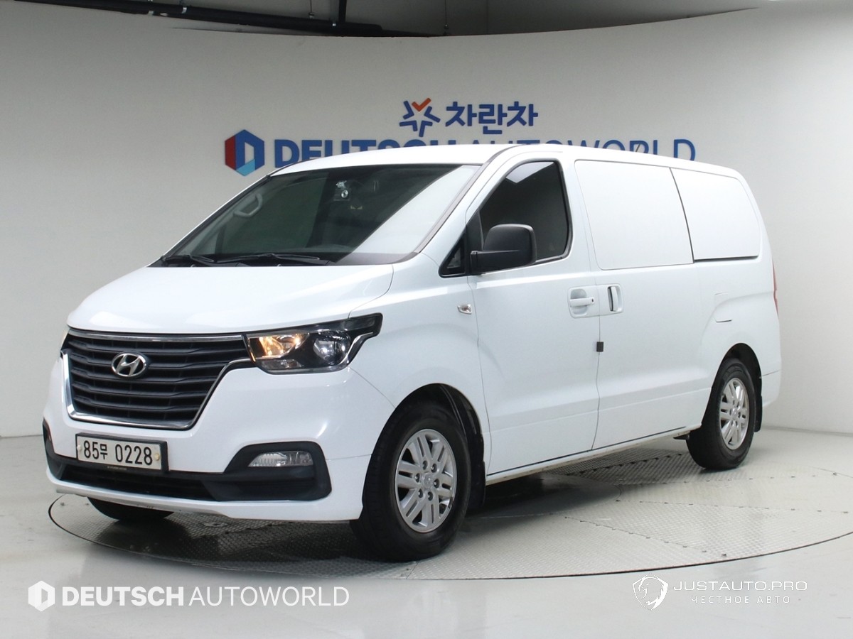 Автомобиль Hyundai Starex