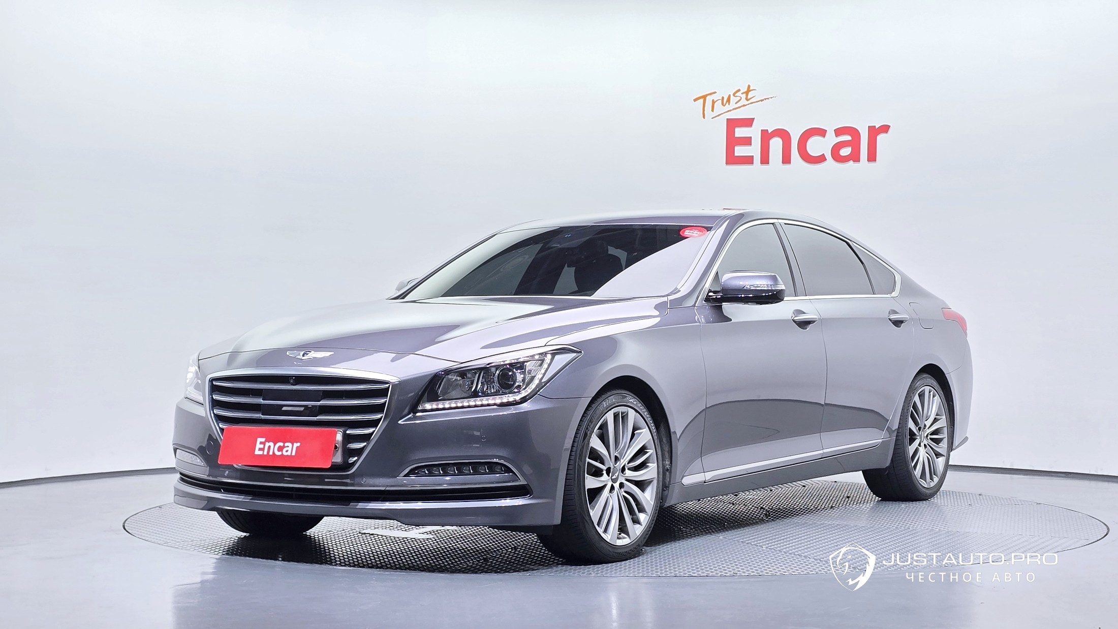 Автомобиль Hyundai Genesis