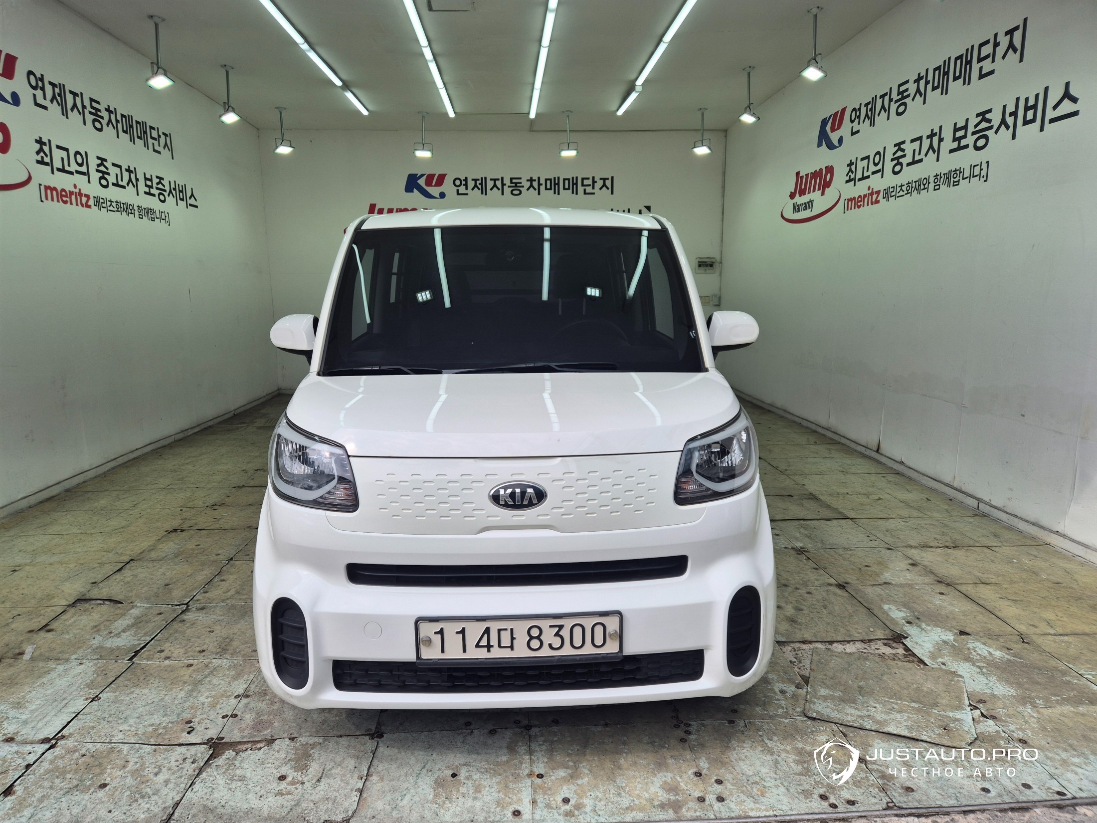 Автомобиль Kia RAY