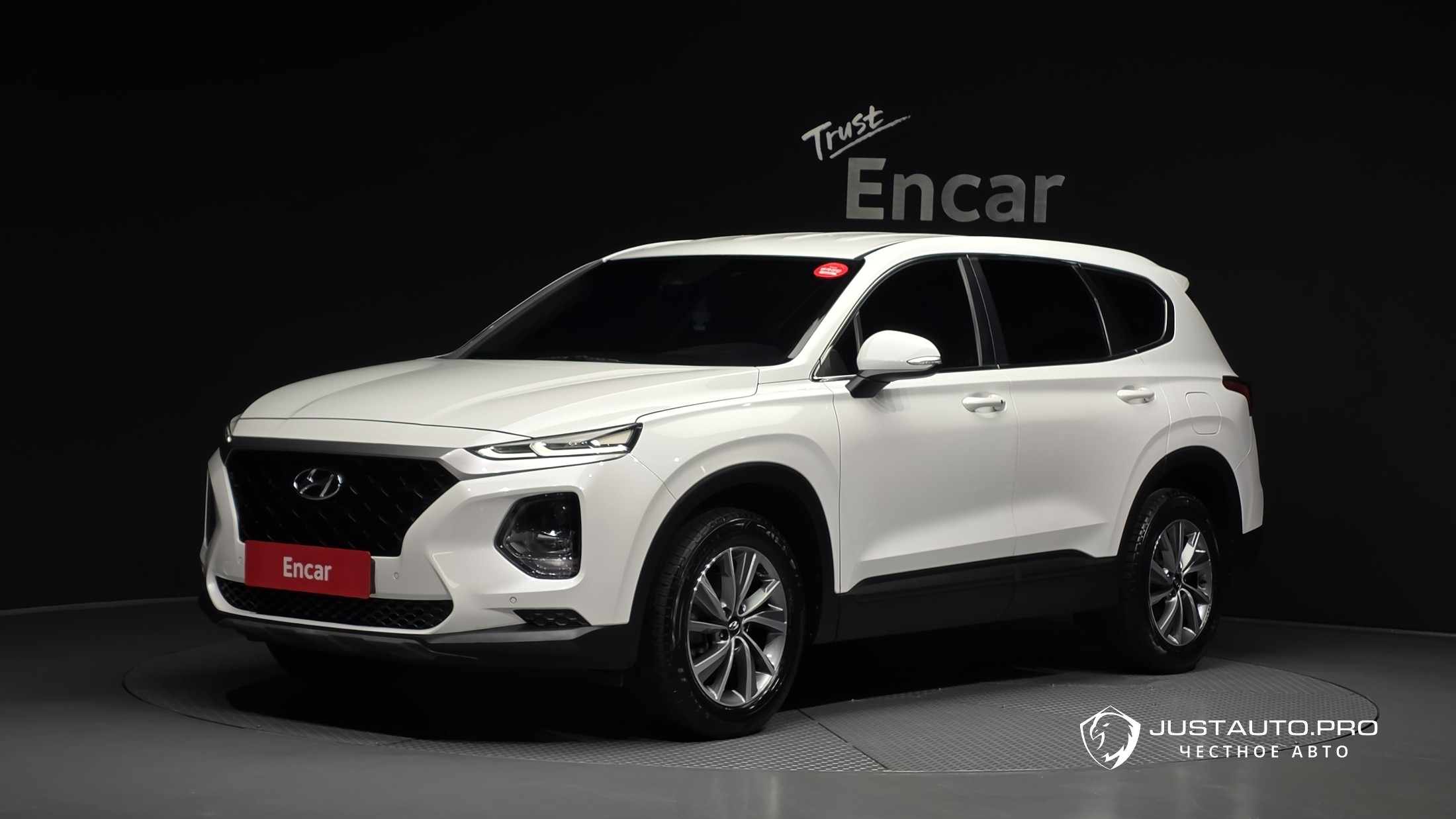 Автомобиль Hyundai Santafe