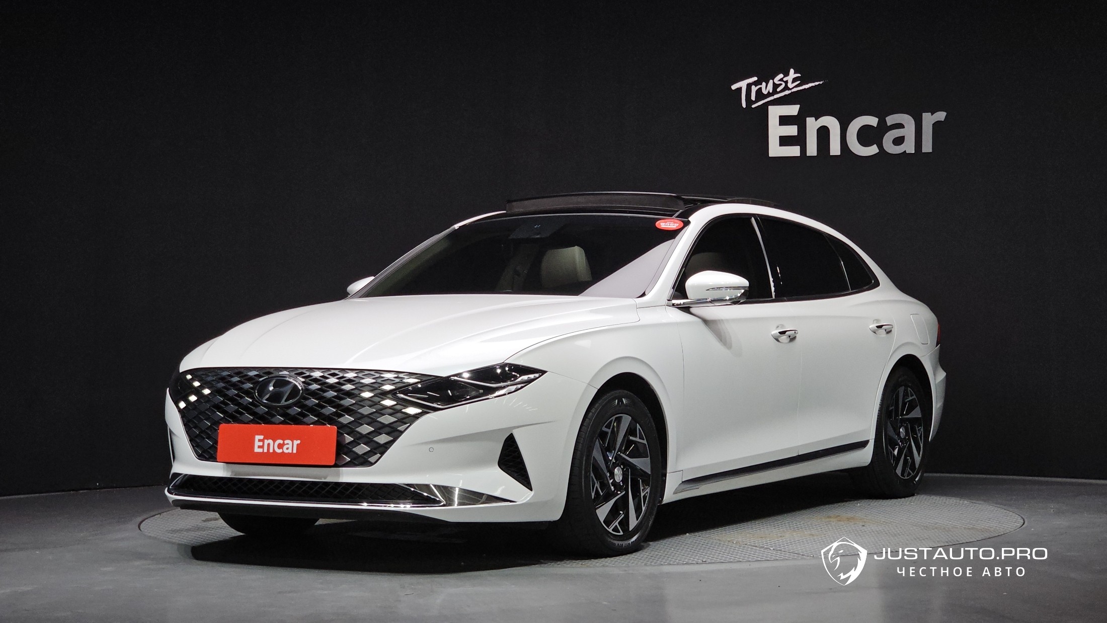 Автомобиль Hyundai Grandeur