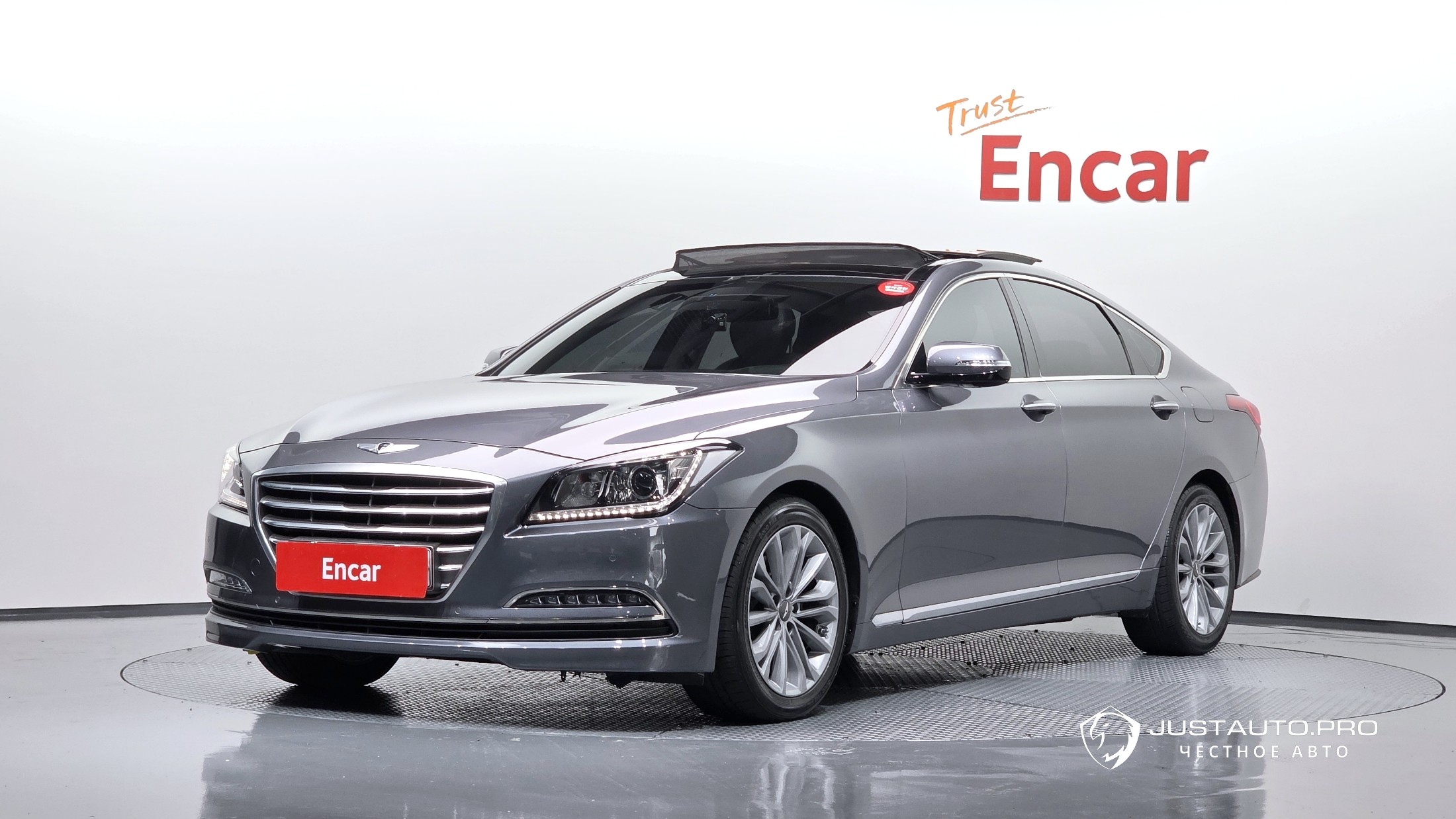 Автомобиль Hyundai Genesis