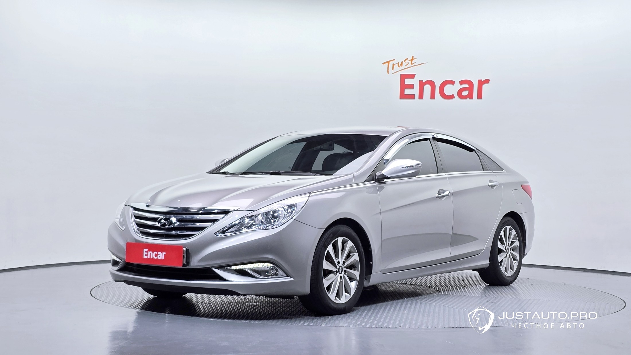 Автомобиль Hyundai Sonata