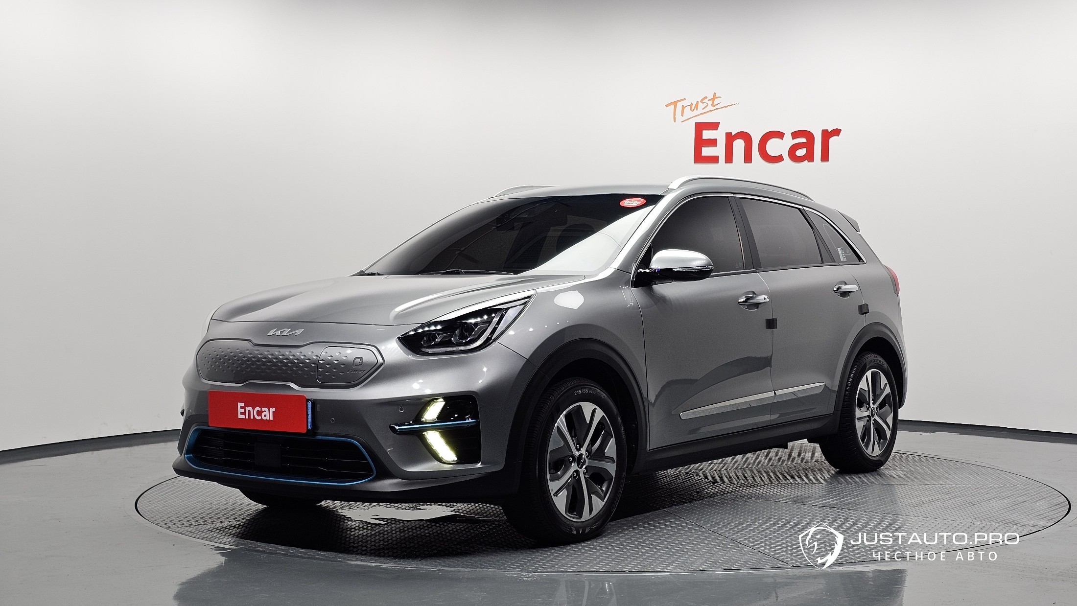 Автомобиль Kia Niro