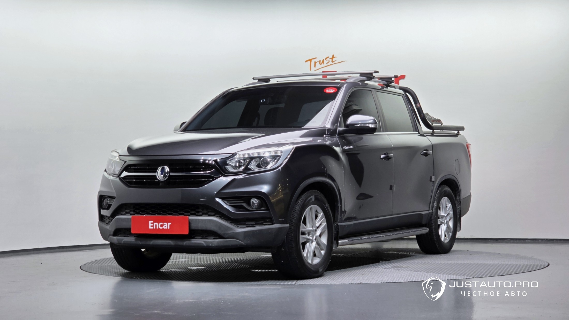 Автомобиль KG_Mobility_Ssangyong Rexton