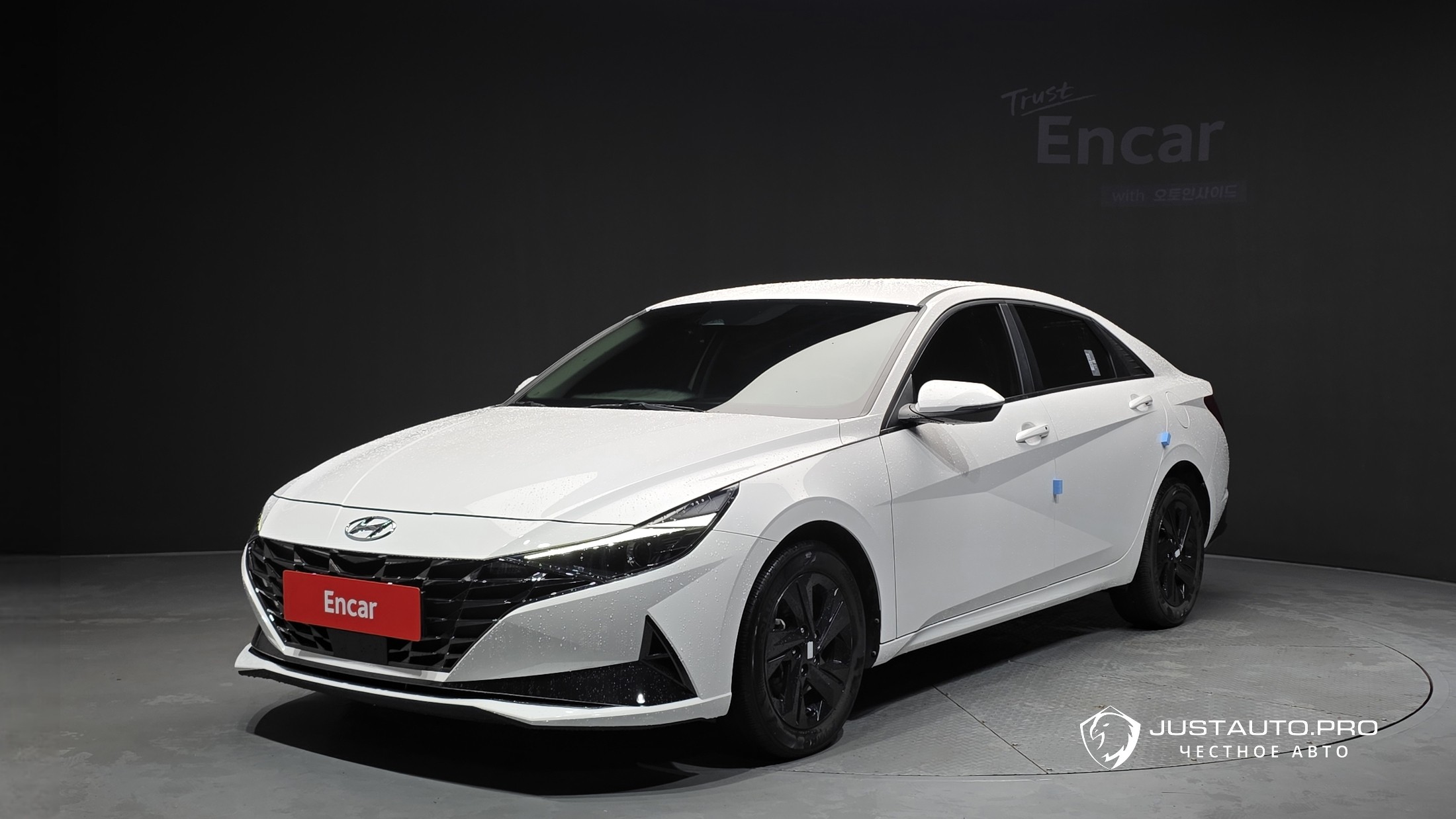 Автомобиль Hyundai AVANTE