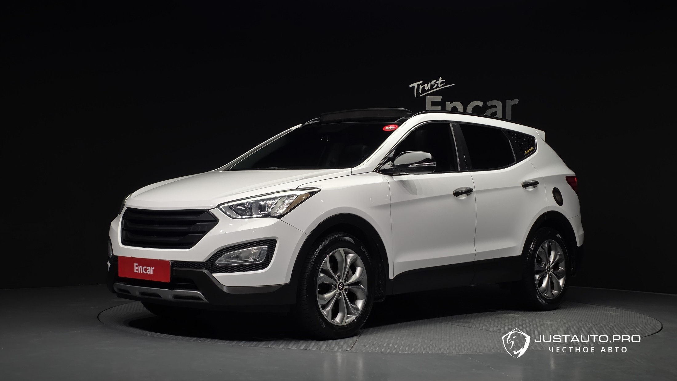 Автомобиль Hyundai Santafe