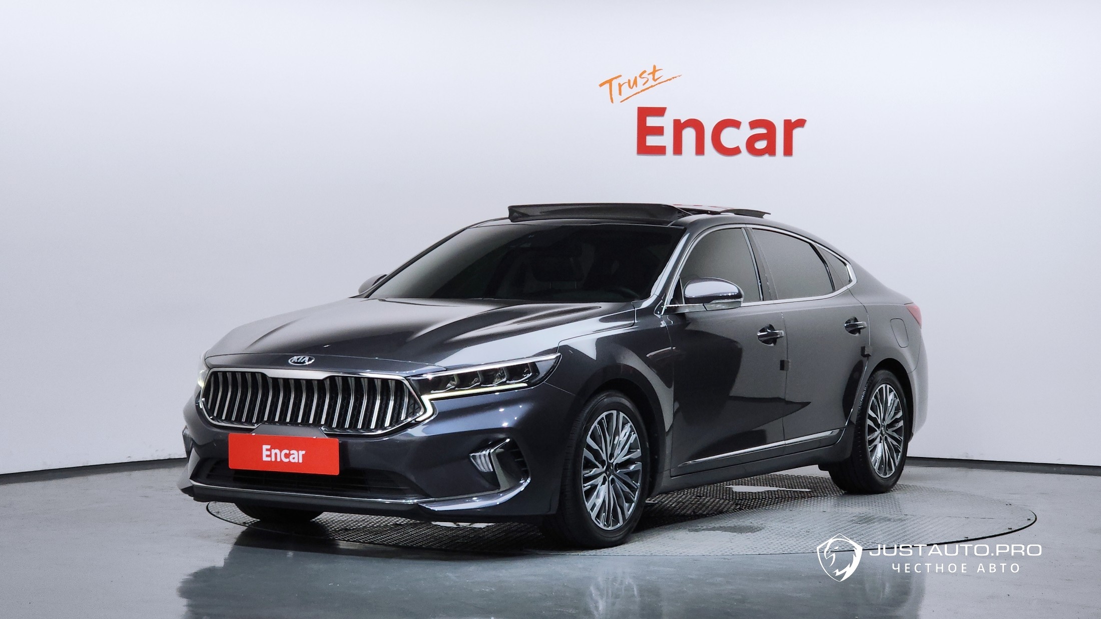 Автомобиль Kia K7