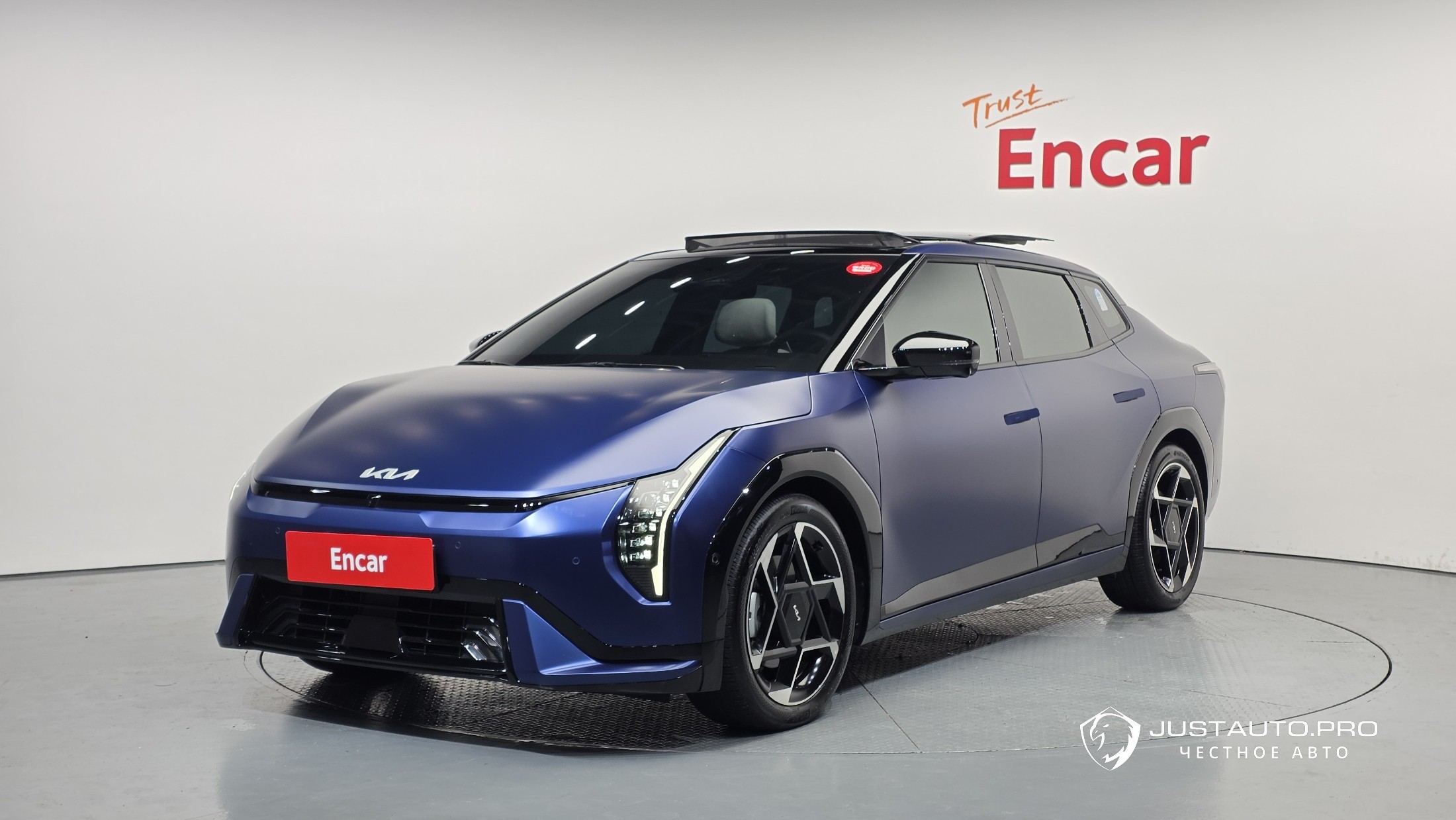 Автомобиль Kia EV4