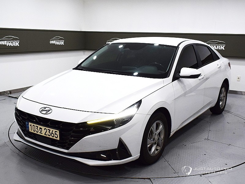 Автомобиль Hyundai AVANTE