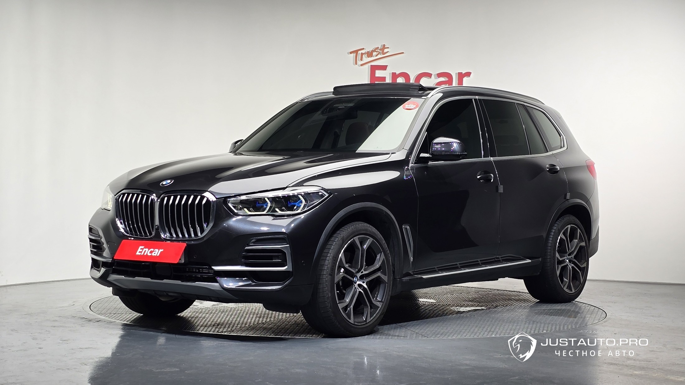 Автомобиль BMW X5