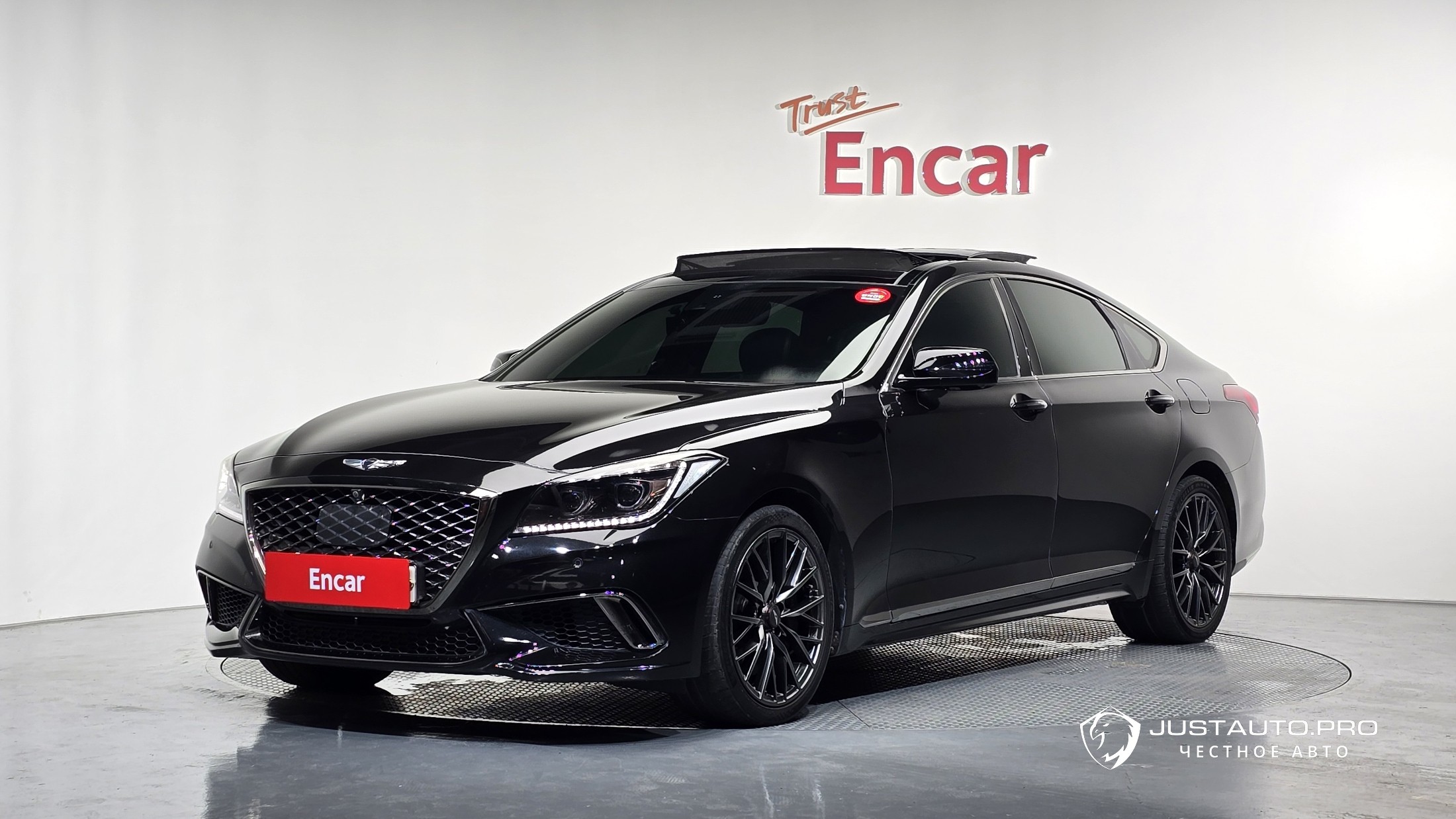 Автомобиль Genesis G80