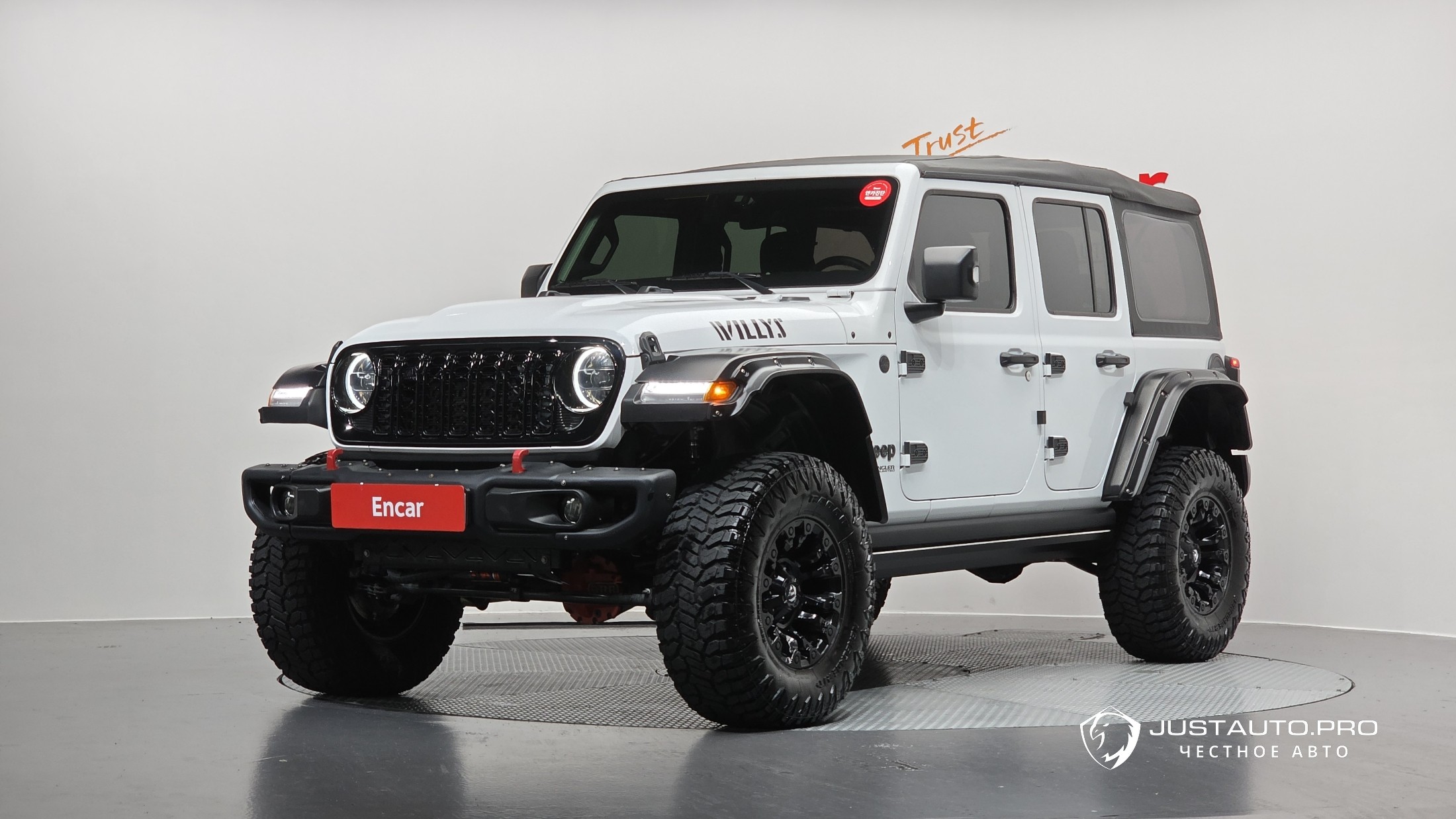 Автомобиль Jeep Wrangler