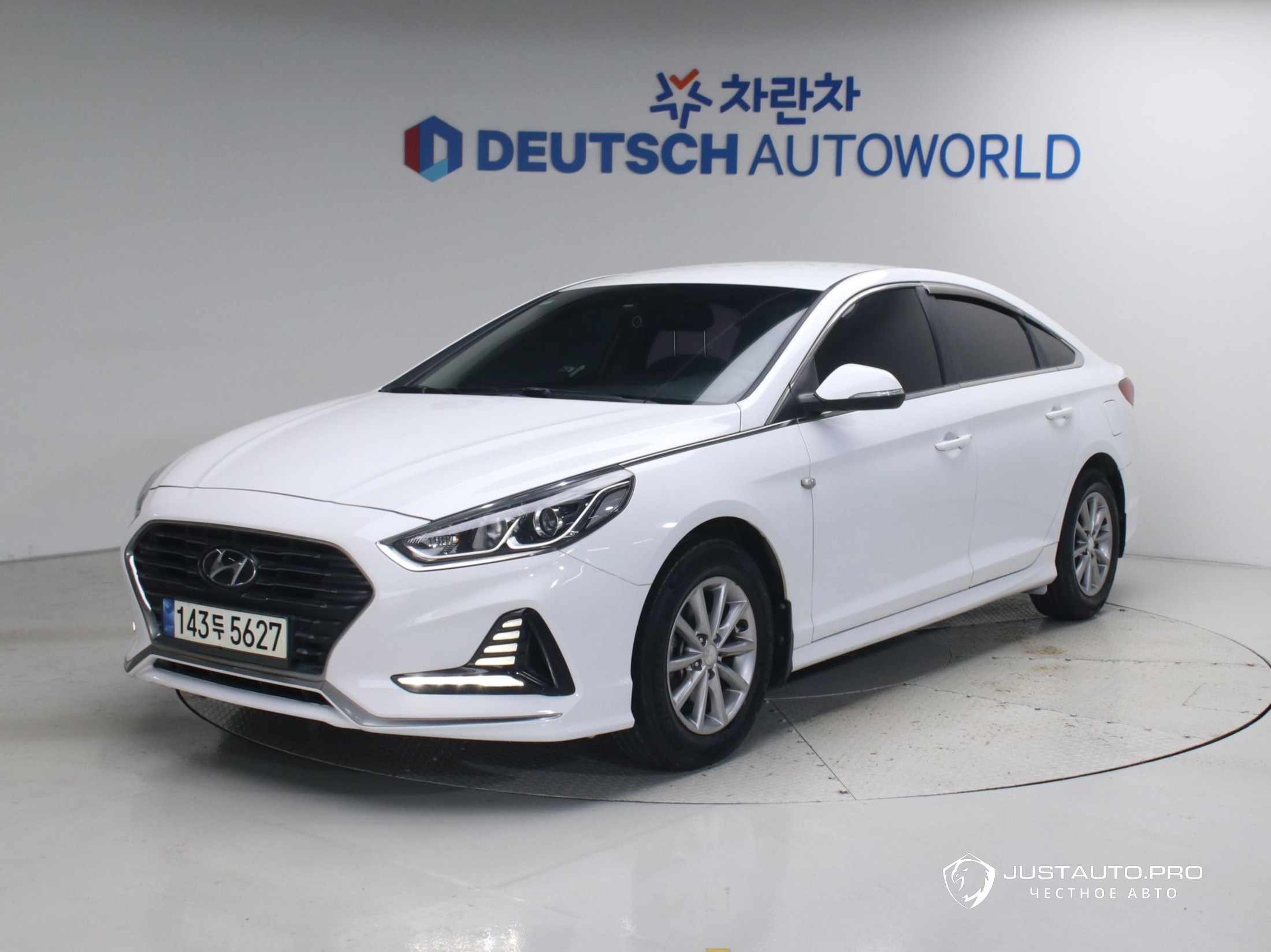 Автомобиль Hyundai Sonata