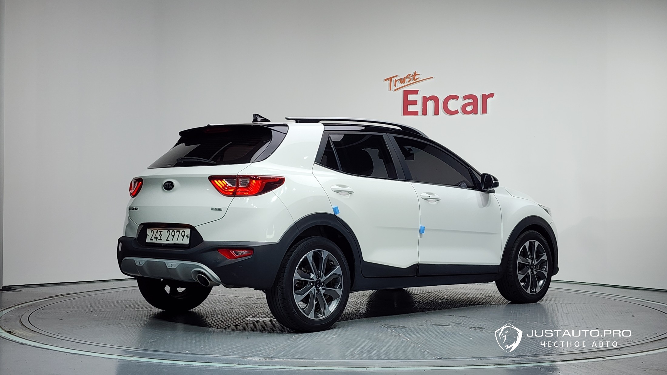 Автомобиль Kia Stonic