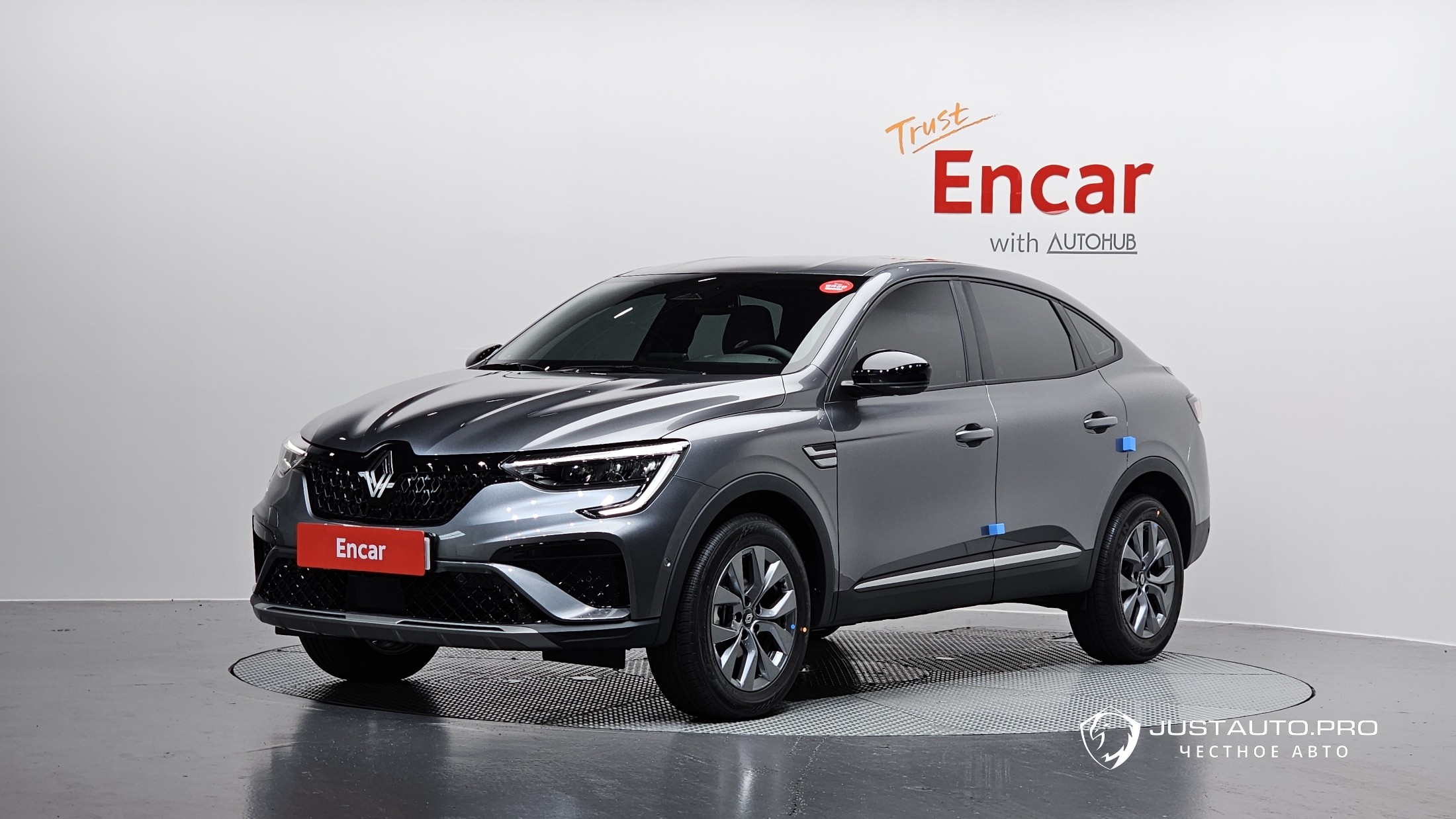 Автомобиль Renault-KoreaSamsung Arkana