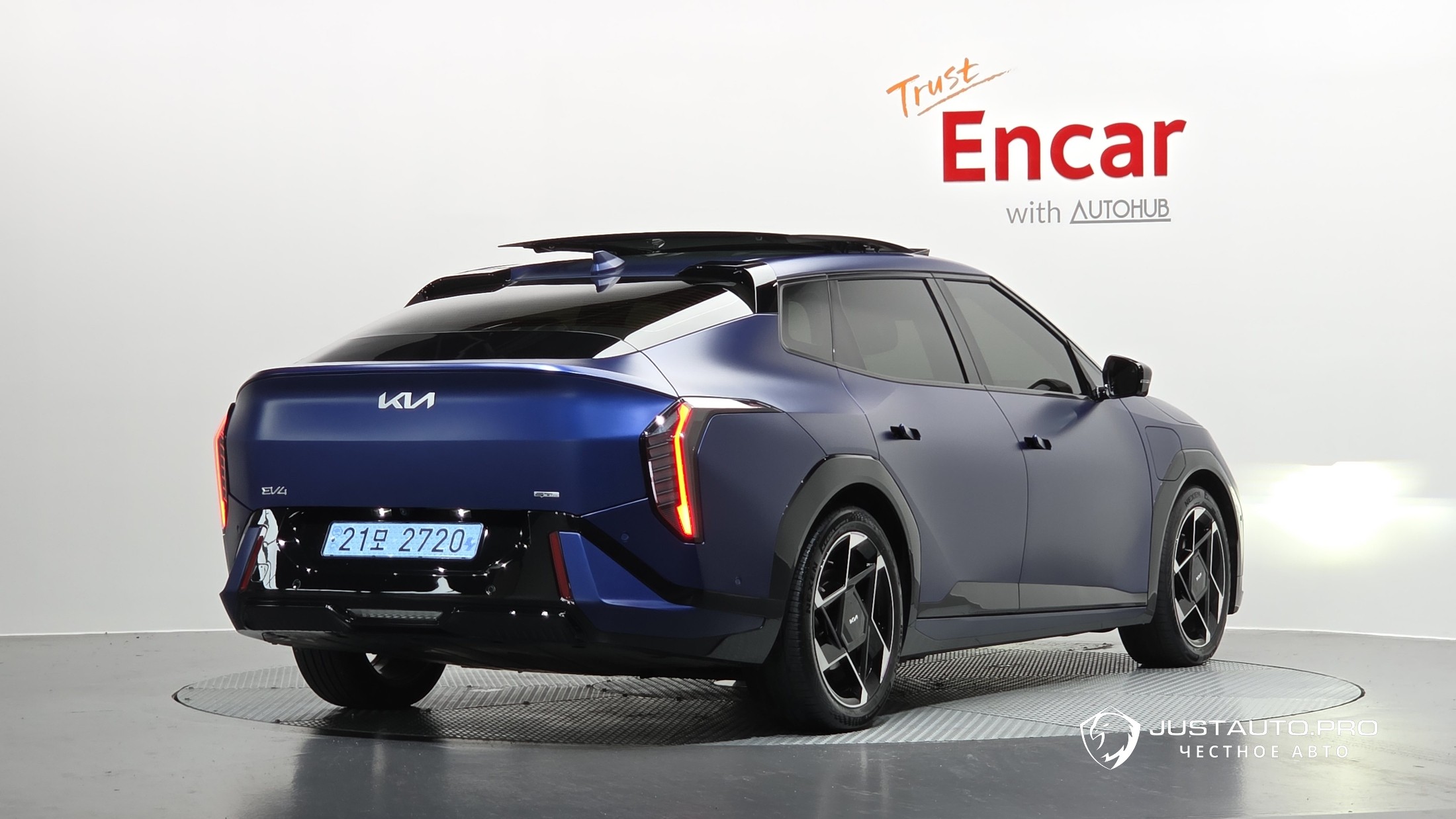 Автомобиль Kia EV4